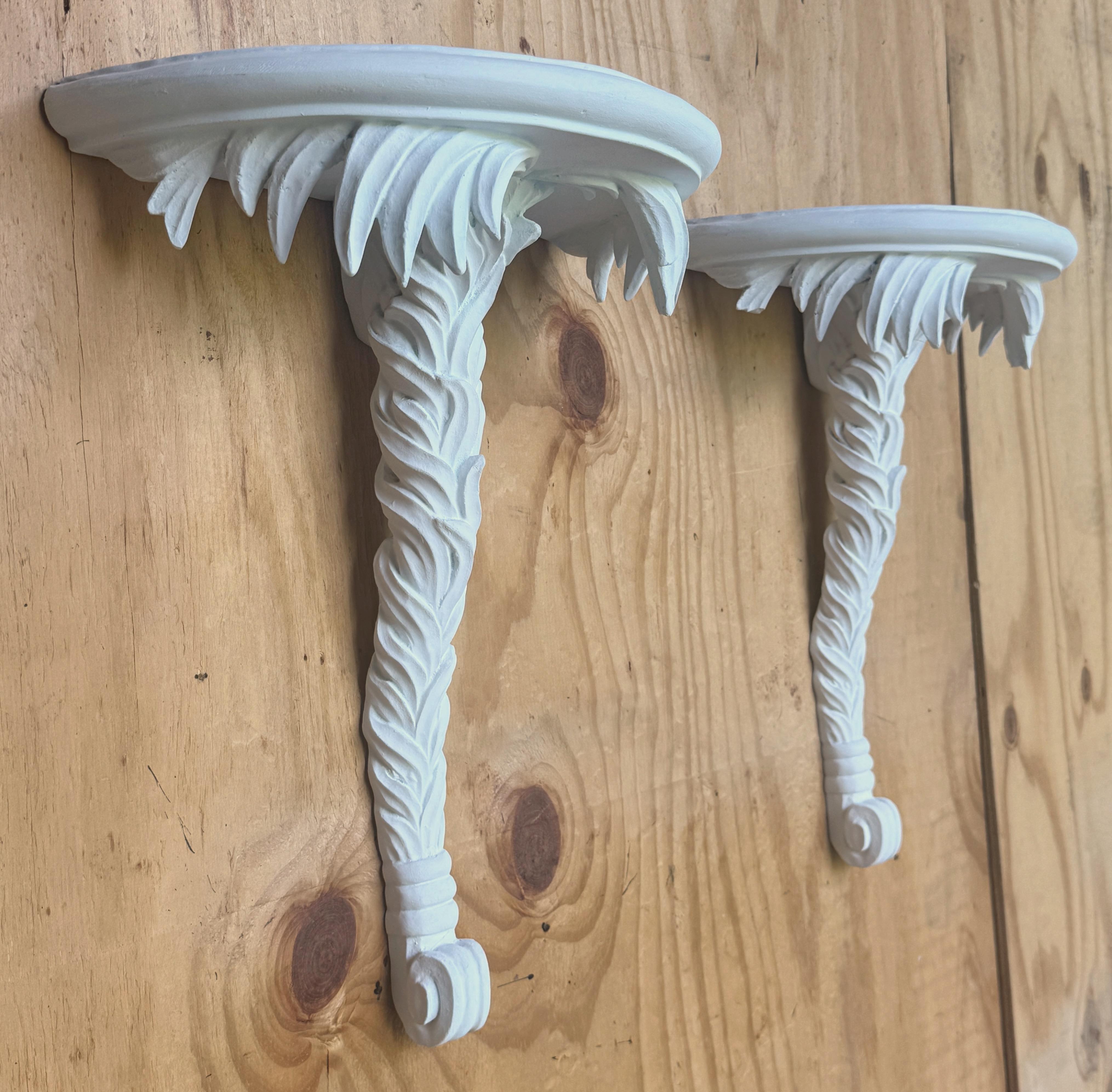 20th Century Pair of Serge Roche style White Lacquered Wood Palmette Wall Brackets/ Shelves For Sale