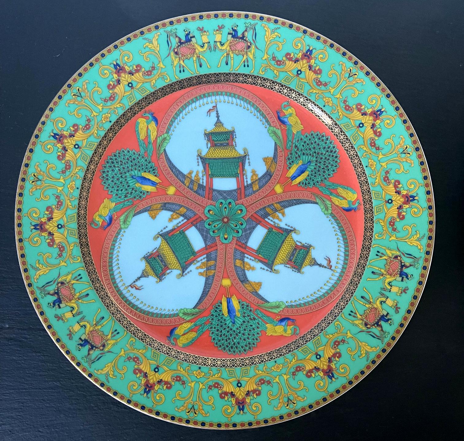 German Pair of Serving Platters by Versace for Rosenthal For Sale
