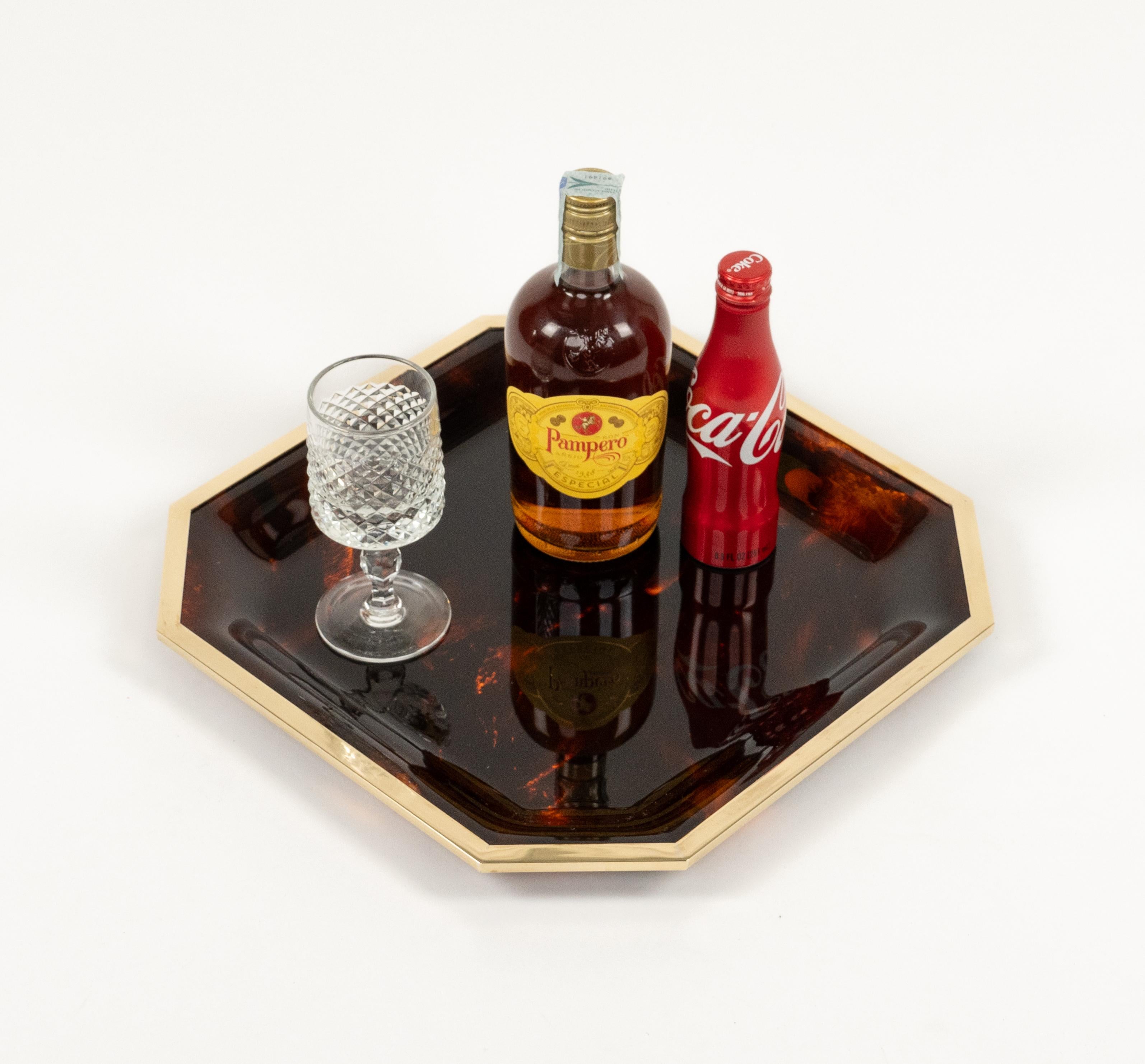 Paar Serviertabletts aus Schildpatt Lucite und Messing Dior Home Style, Italien 1970er Jahre im Angebot 6