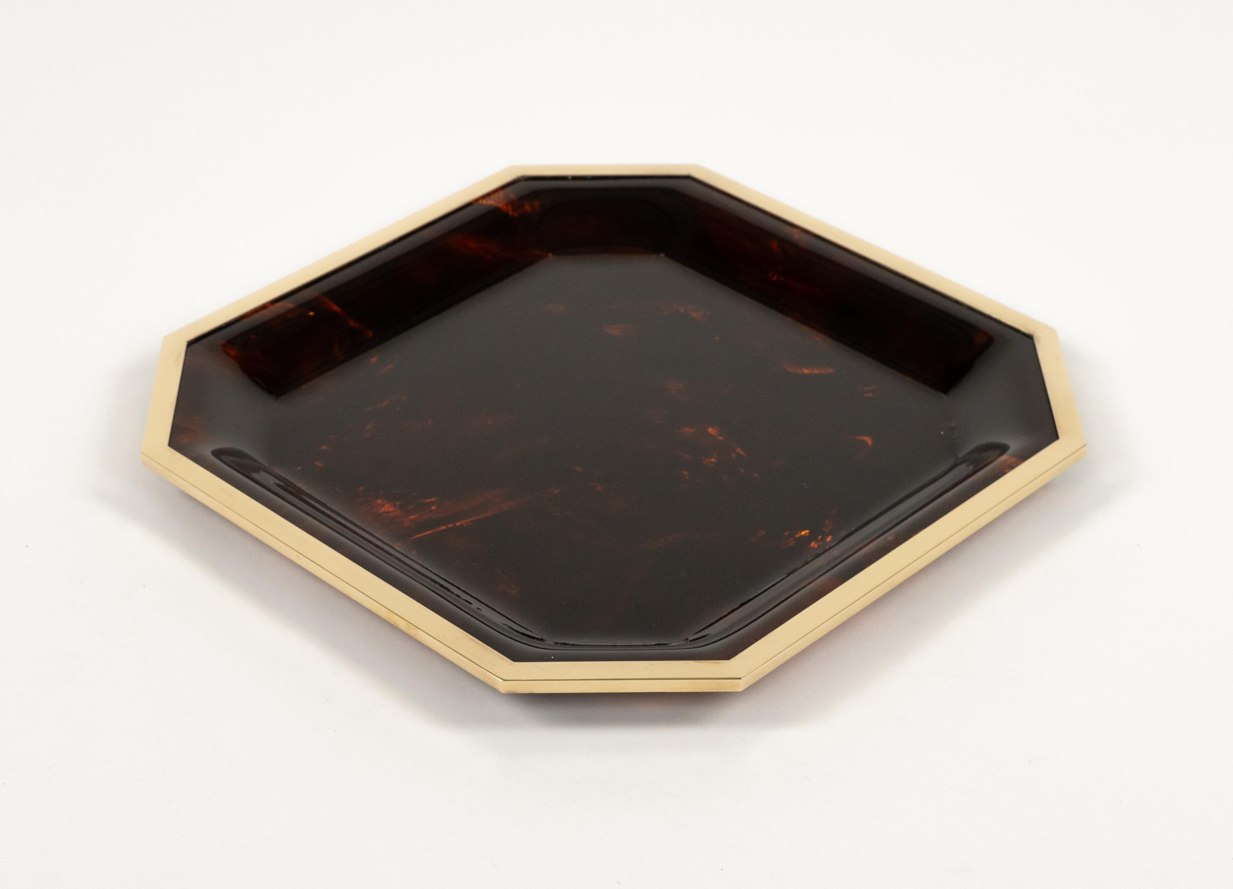 Paar Serviertabletts aus Schildpatt Lucite und Messing Dior Home Style, Italien 1970er Jahre im Angebot 8