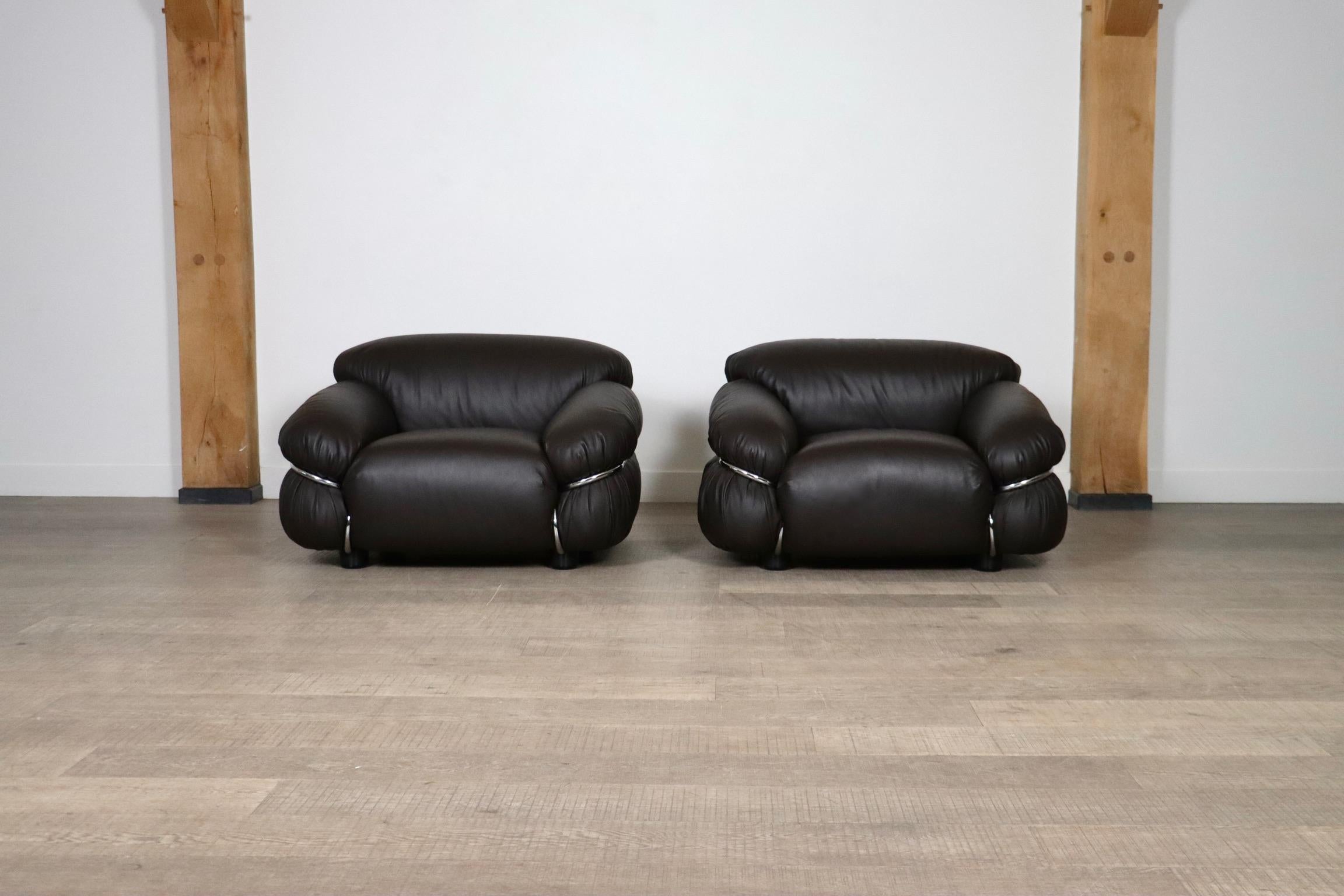 Paar Sesann Lounge Chairs Gianfranco Frattini In braunem Leder, Cassina 1969 im Zustand „Hervorragend“ im Angebot in ABCOUDE, UT