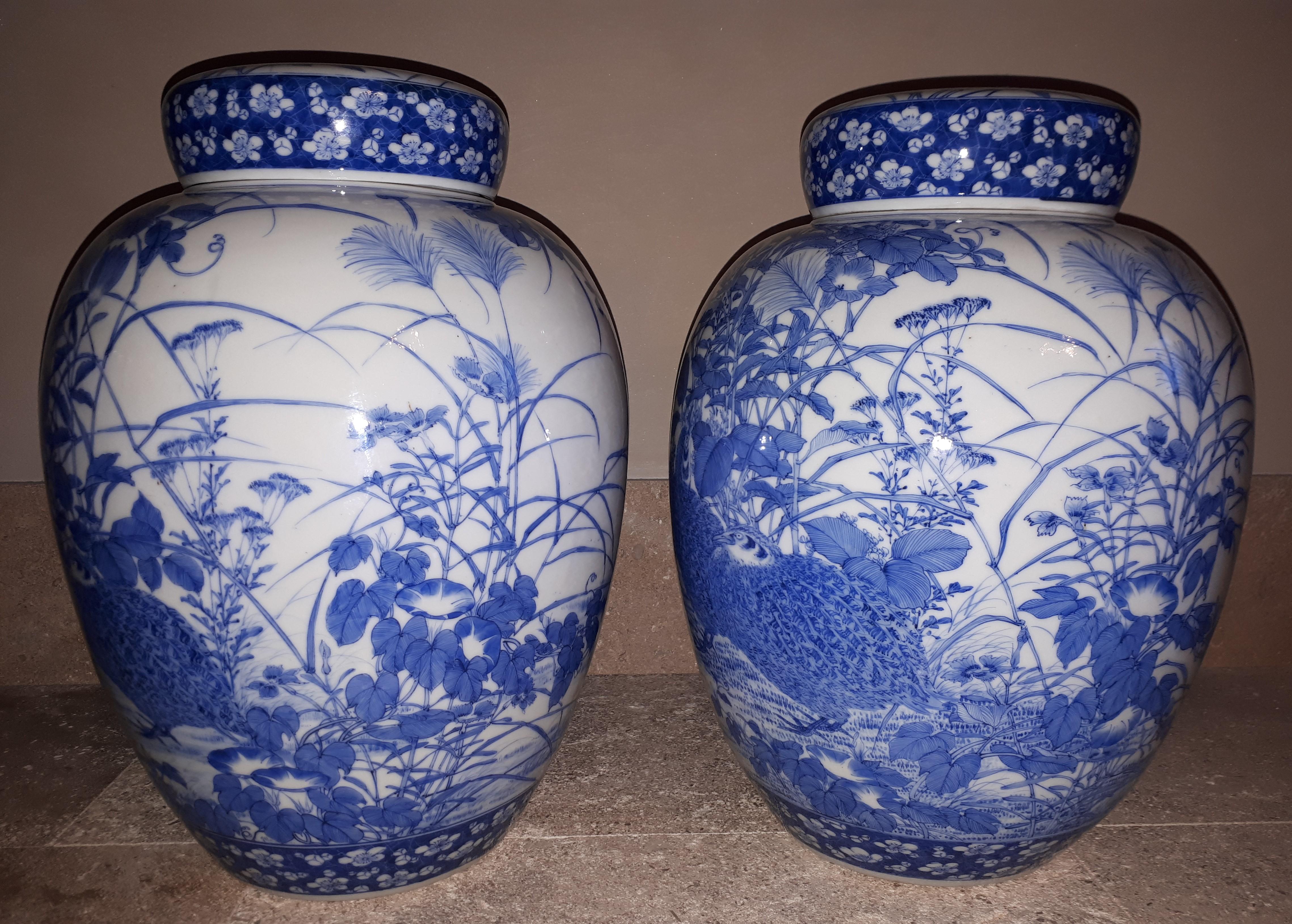 Japanese Pair Of Seto Porcelain Covered Vases, Japan Meiji Era For Sale