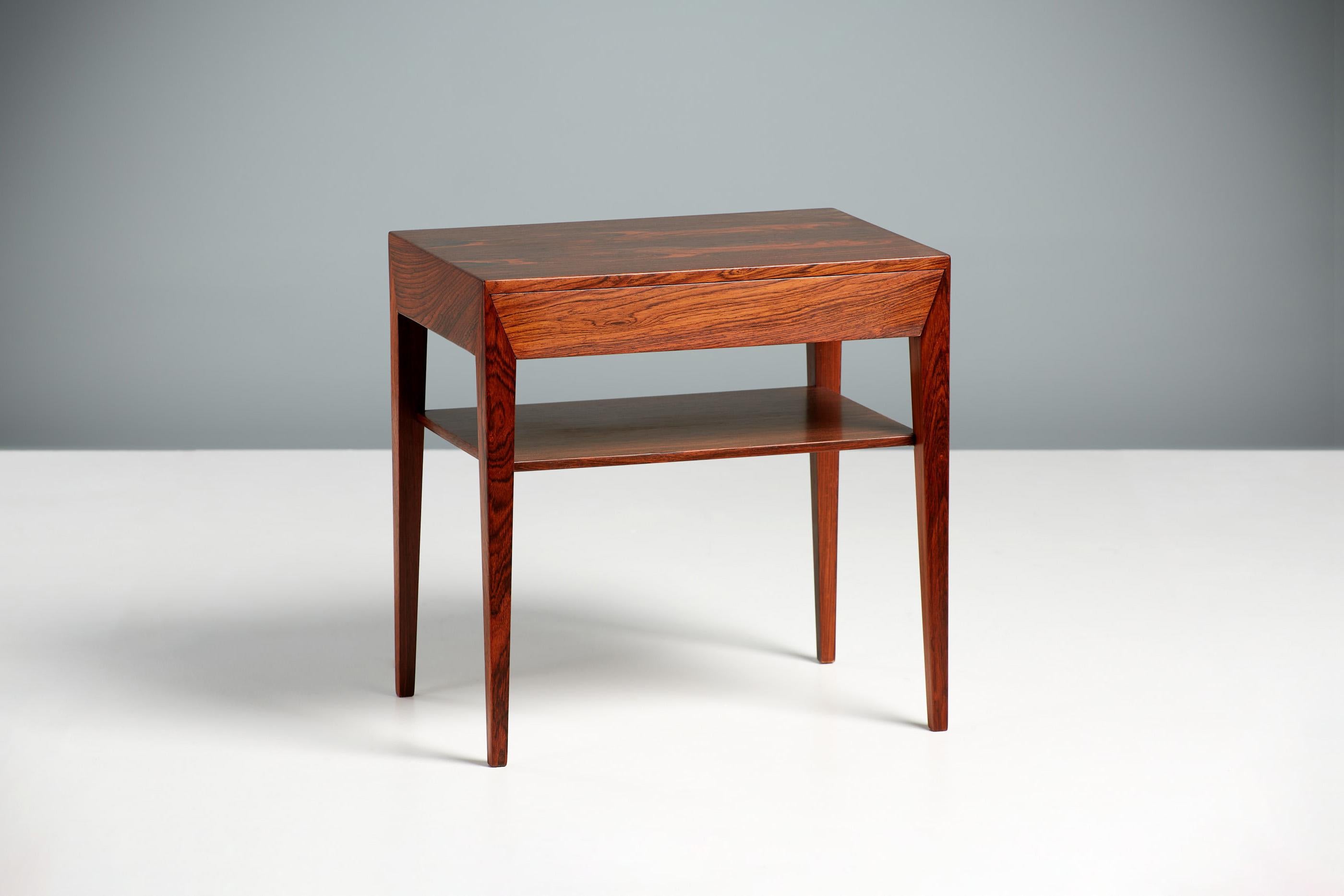 Ein Paar Severin Hansen Palisander-Nachttische, 1950er Jahre (Skandinavische Moderne) im Angebot
