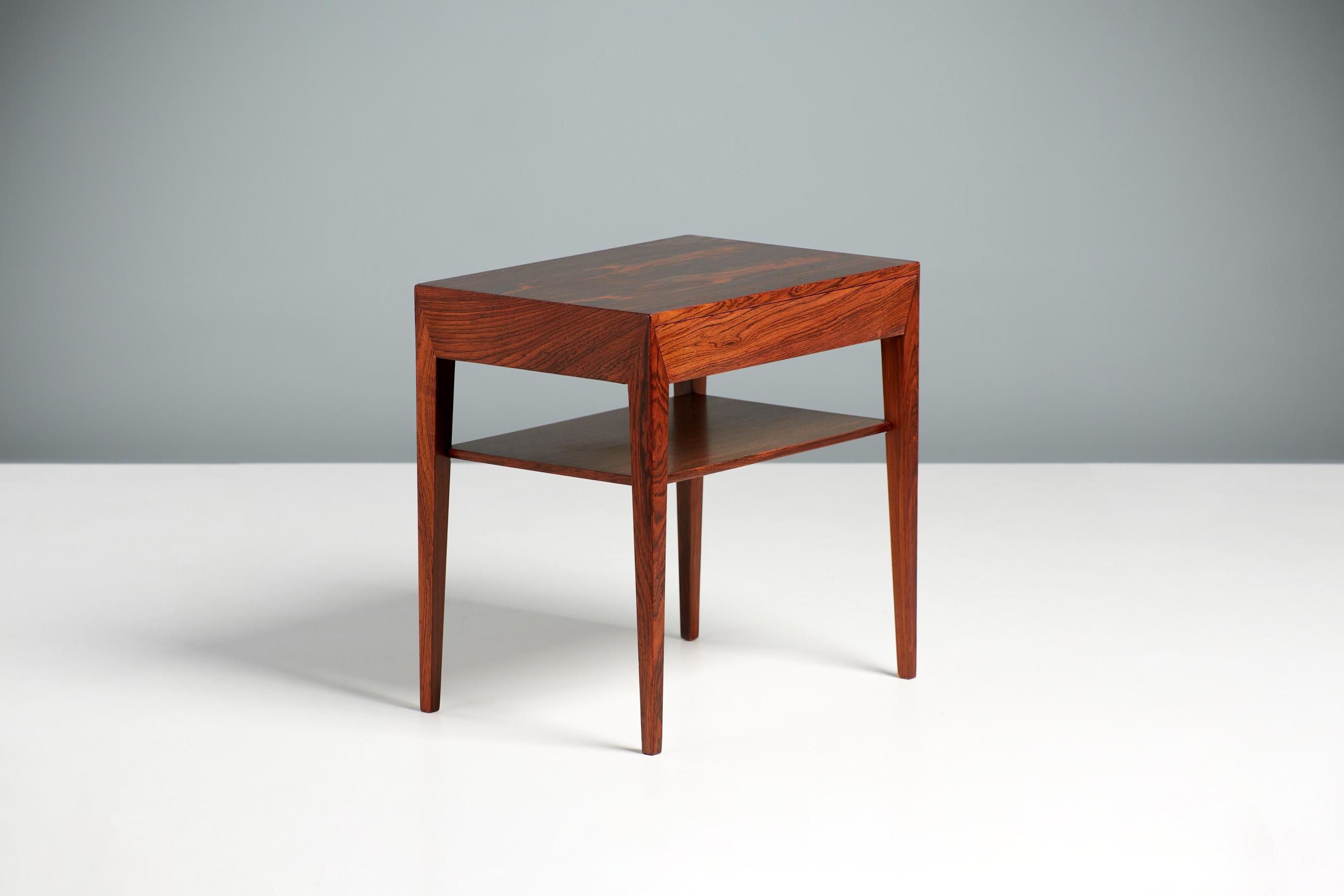 Ein Paar Severin Hansen Palisander-Nachttische, 1950er Jahre (Dänisch) im Angebot