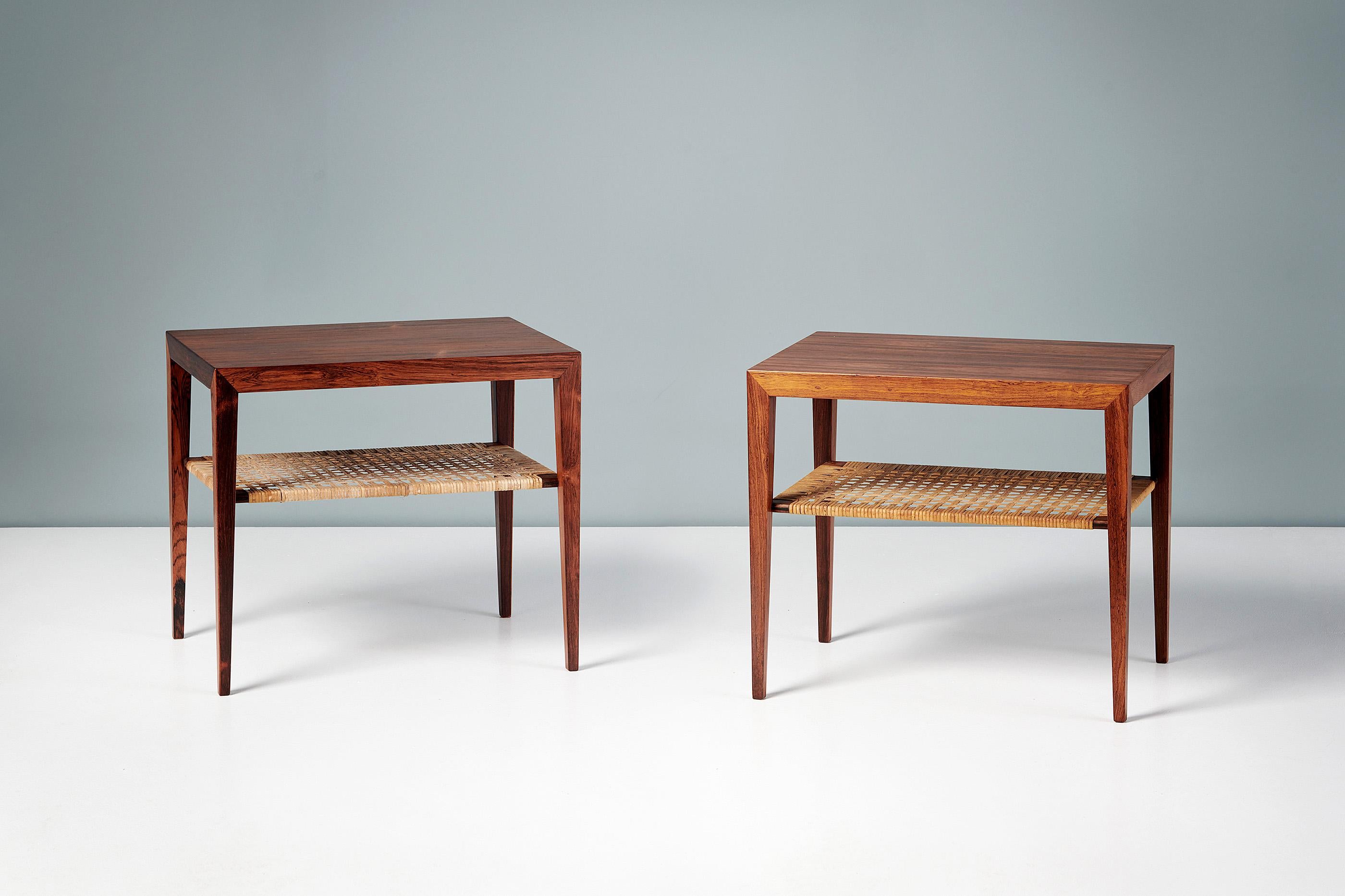 Paire de tables d'appoint en palissandre de Severin Hansen avec étagères en rotin v1950s Excellent état - En vente à London, GB