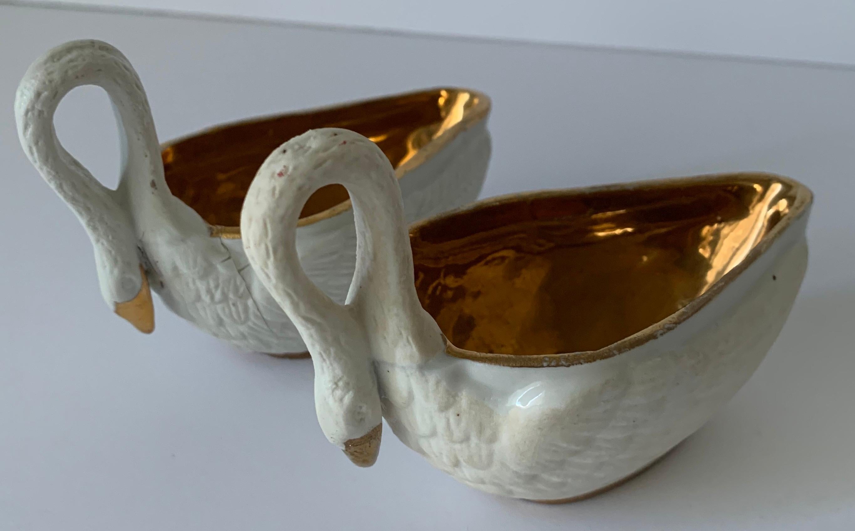 Pair of Sèvres Bisque Porcelain Swan Dishes and Saucers 10