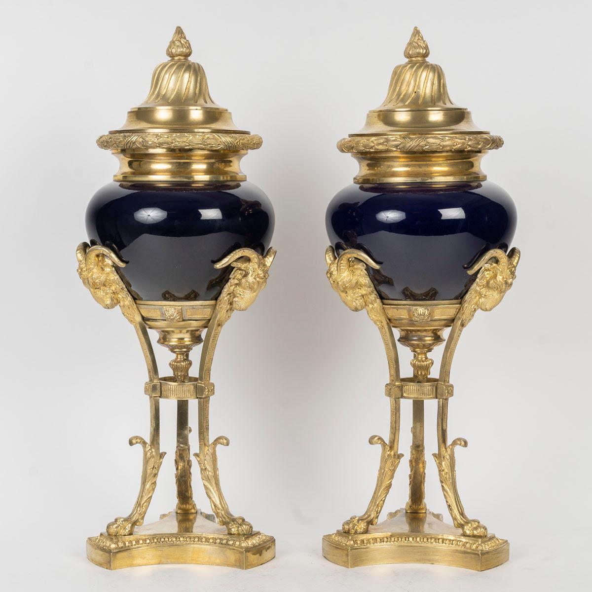 Gilt Pair of Sèvres Blue Porcelain Cassolettes, Napoleon III Period, 19th Century. For Sale