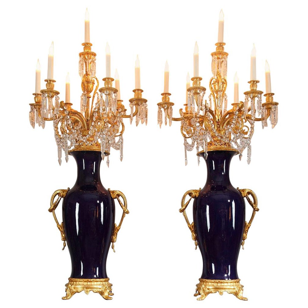 Pareja de jarrones-vela de porcelana y bronce dorado "Sèvres", Francia, circa 1880