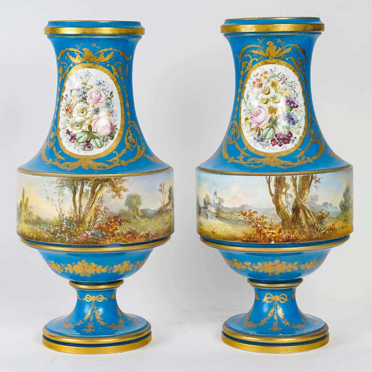 Pair of Sèvres Porcelain Vases, Napoleon III Period, 19th Century. For Sale 2