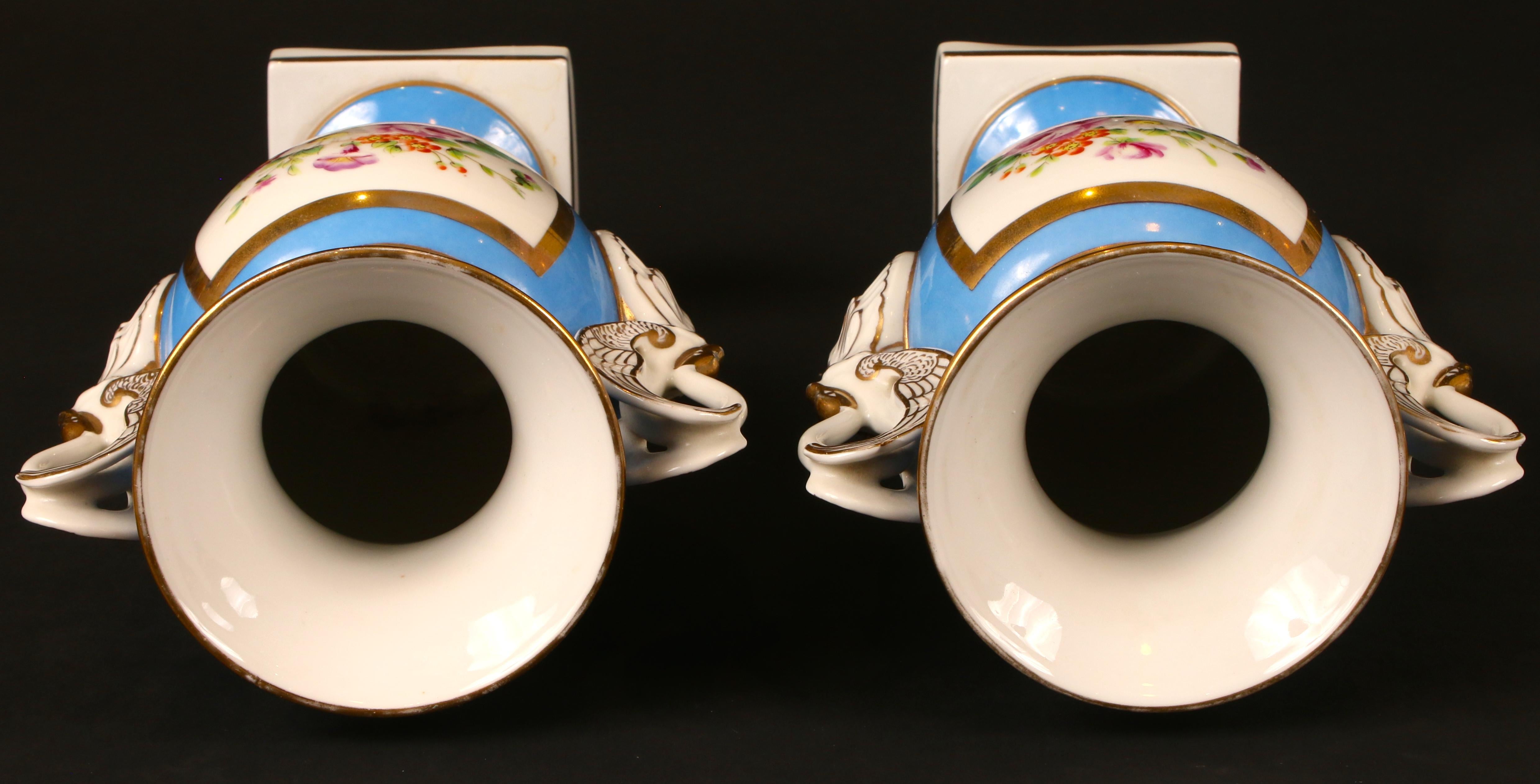 Pair of Sevres Style Porcelain Vases For Sale 3