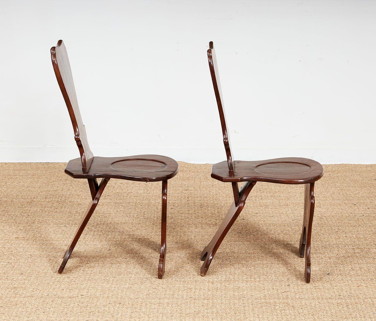 Paar Sgabello Hall Stühle im Angebot 5