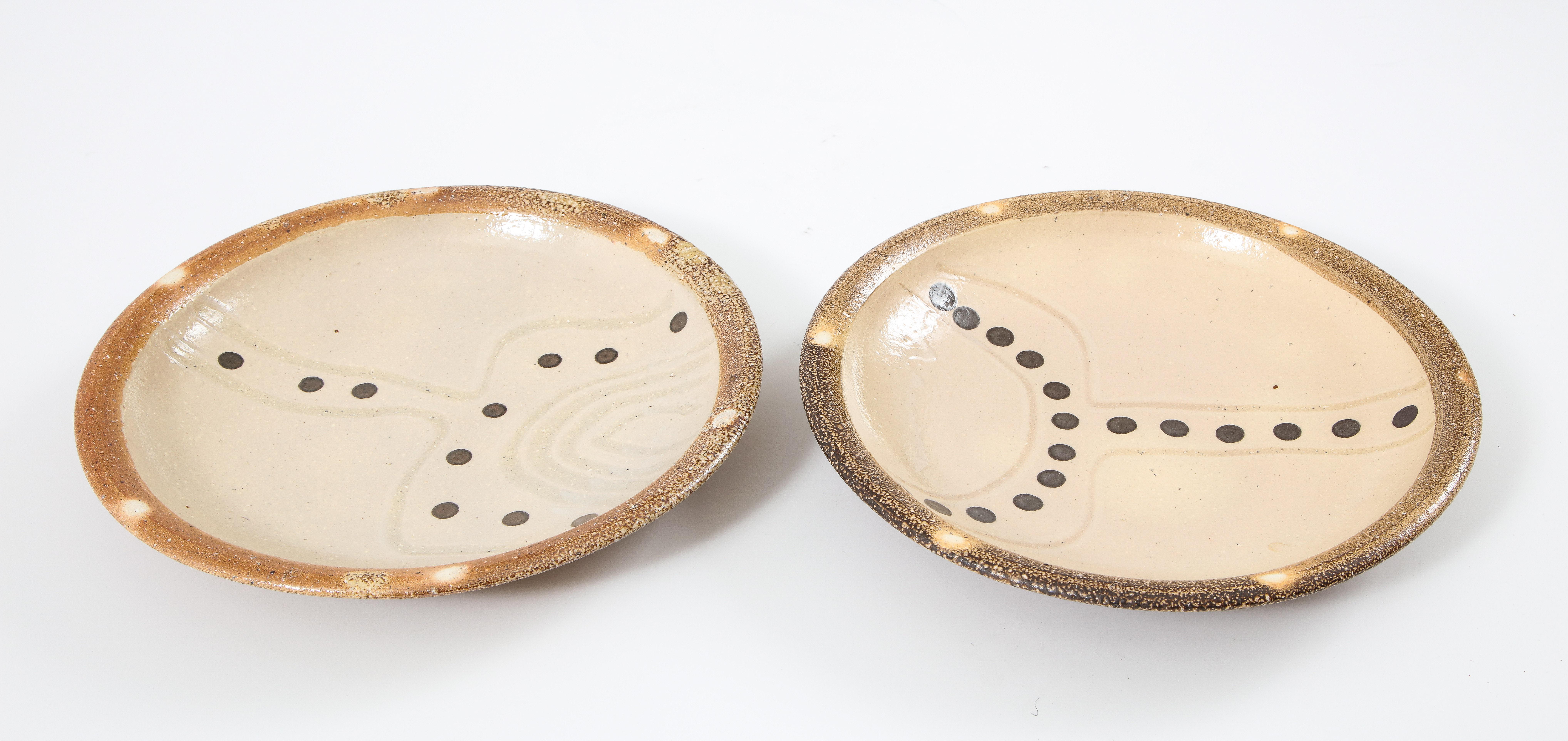 Pair of Shallow Stoneware Bowls with Abstract Pattern 5