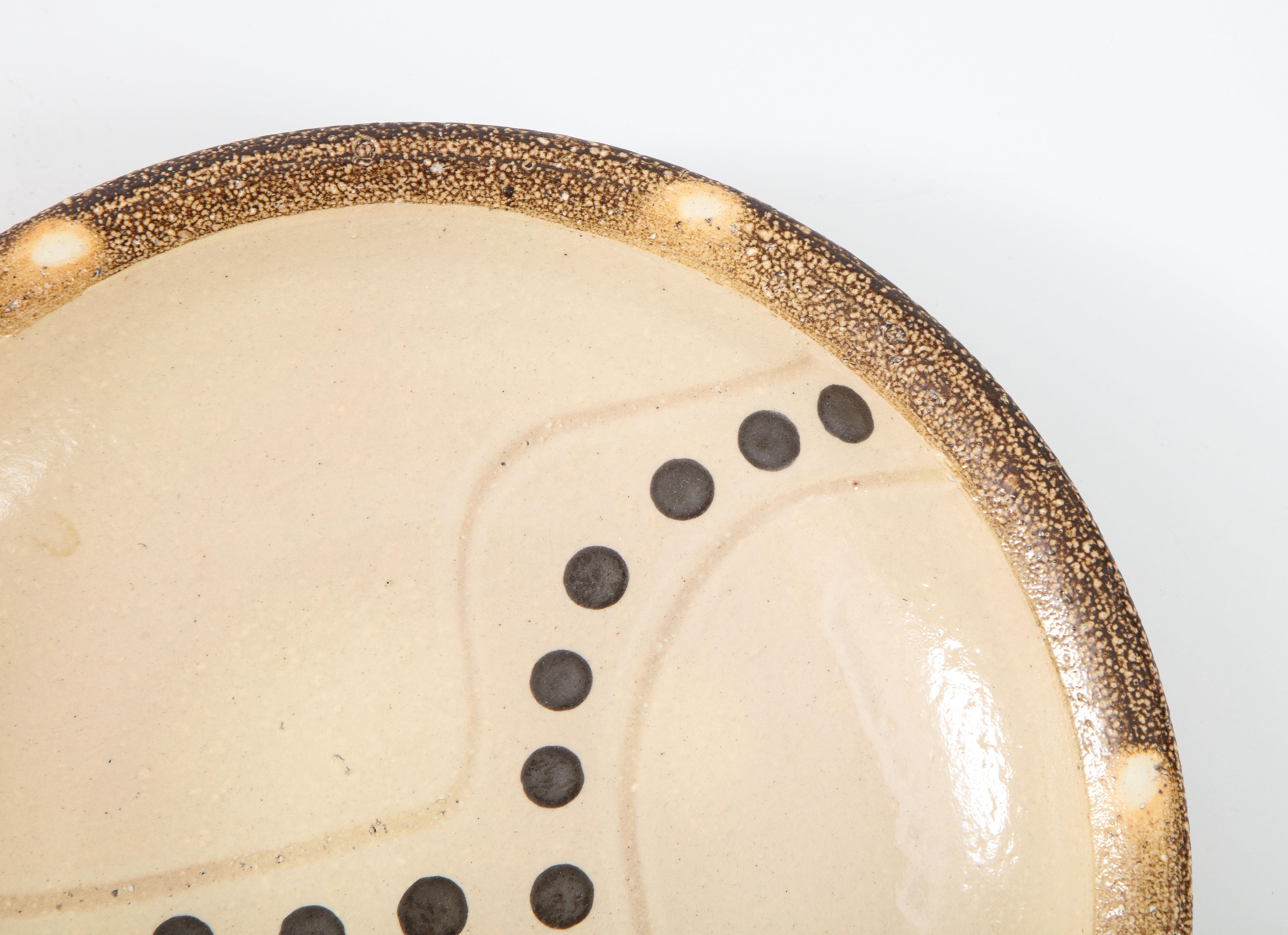 Modern Pair of Shallow Stoneware Bowls with Abstract Pattern