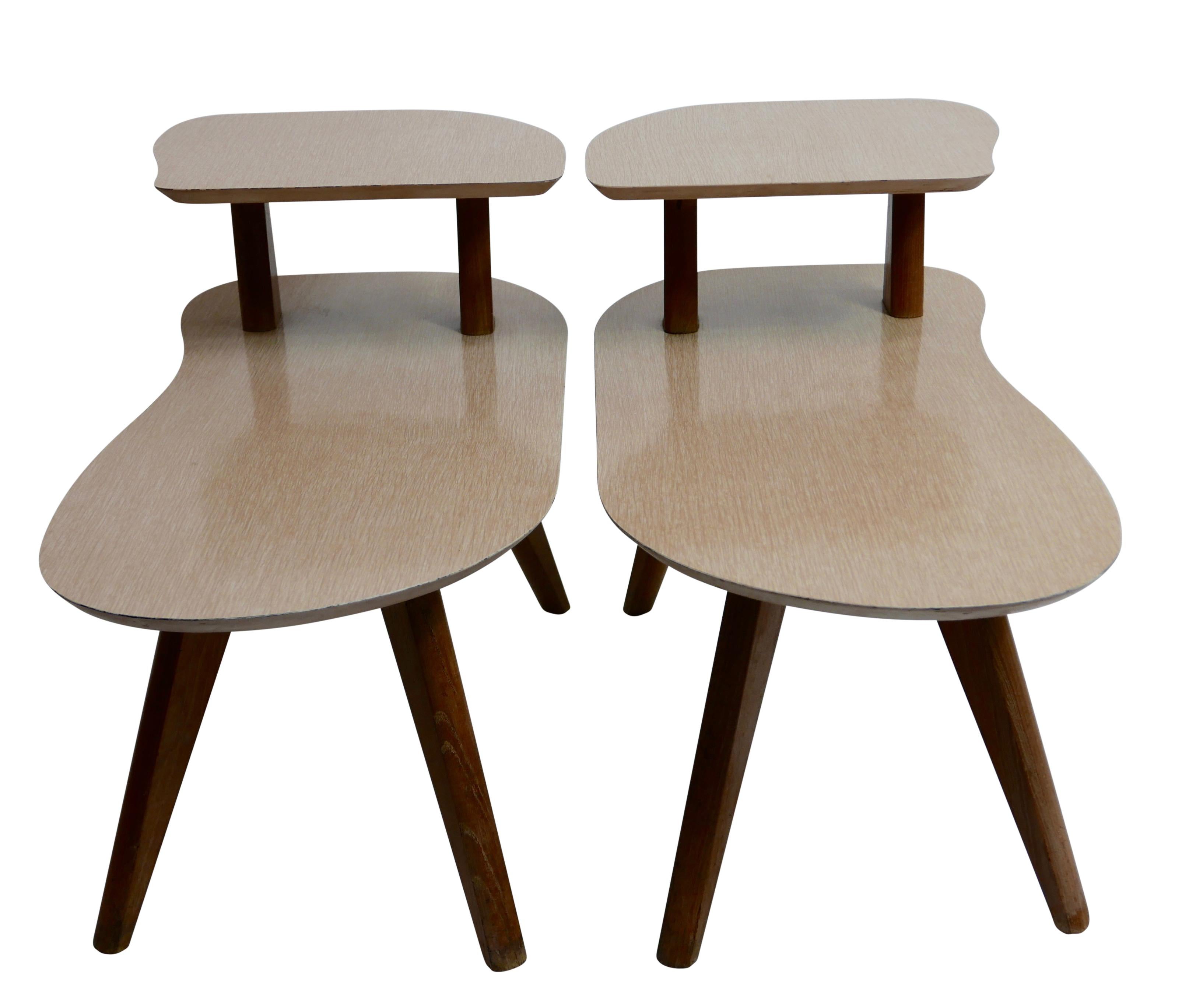 Pair of Shapely Mid-Century Modern Side Tables 4