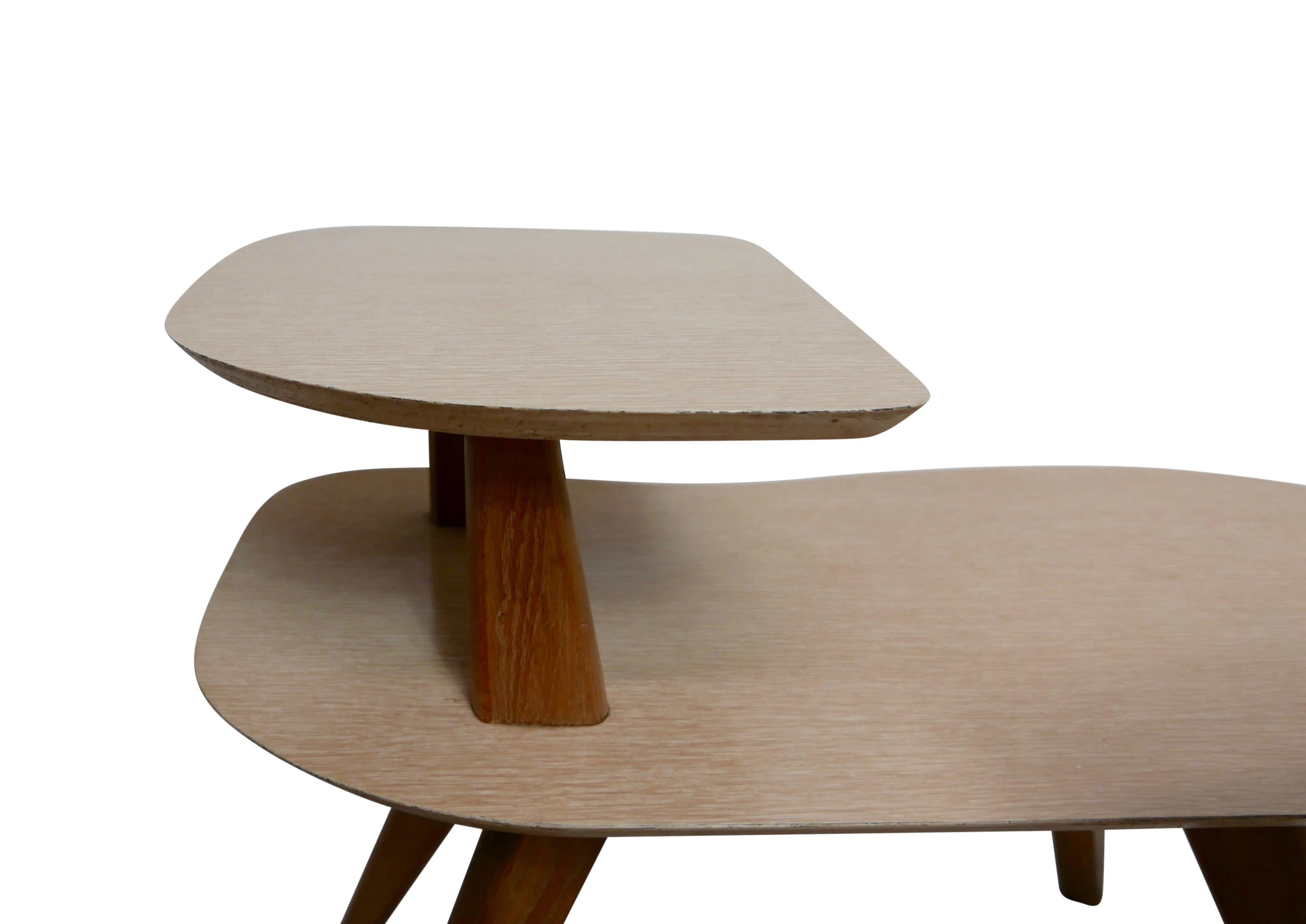 Pair of Shapely Mid-Century Modern Side Tables 2