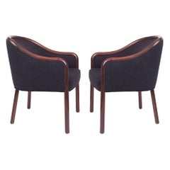 Paire de fauteuils club en bois cintré rembourrés Shapely par Ward Bennett, années 1960
