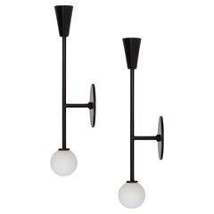 Pareja de apliques de tocador Shapes, de Research.Lighting, negro, cristal, por encargo