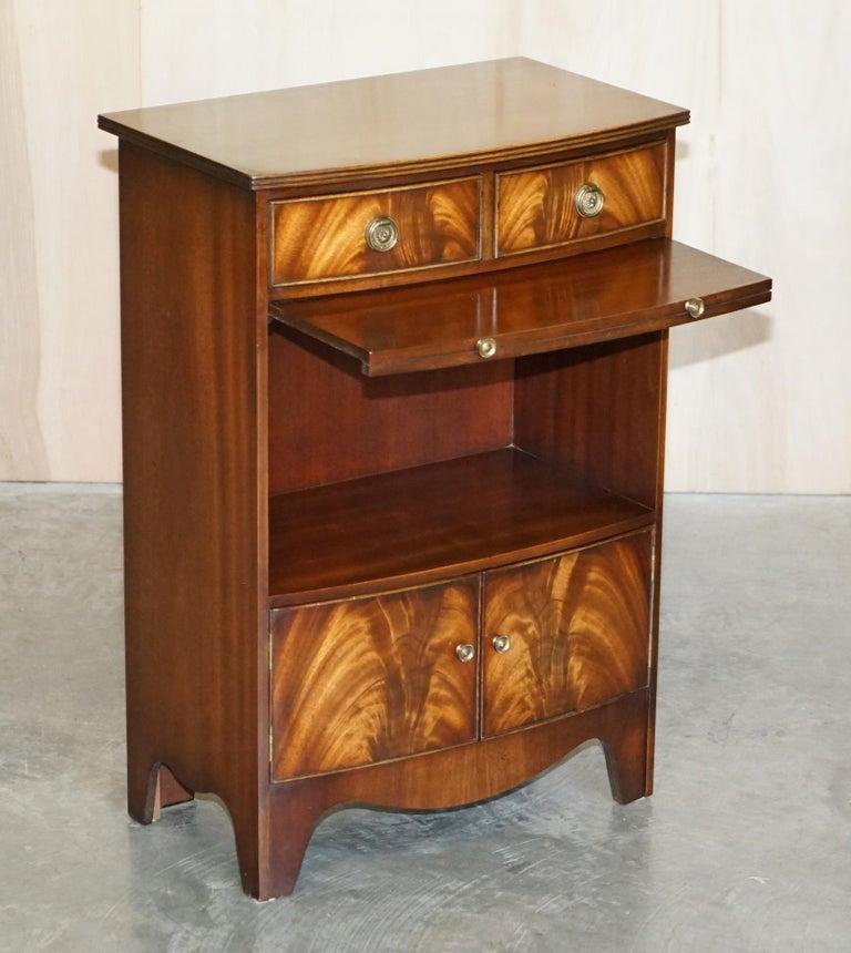 Victorian Pair of Shaws London Bow Fronted Side Bookcase Tables + Butlers Serving Trays For Sale