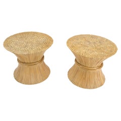 Coppia di tavolini da salotto rotondi Sheaf of Wheat 26" con piedistallo MINT