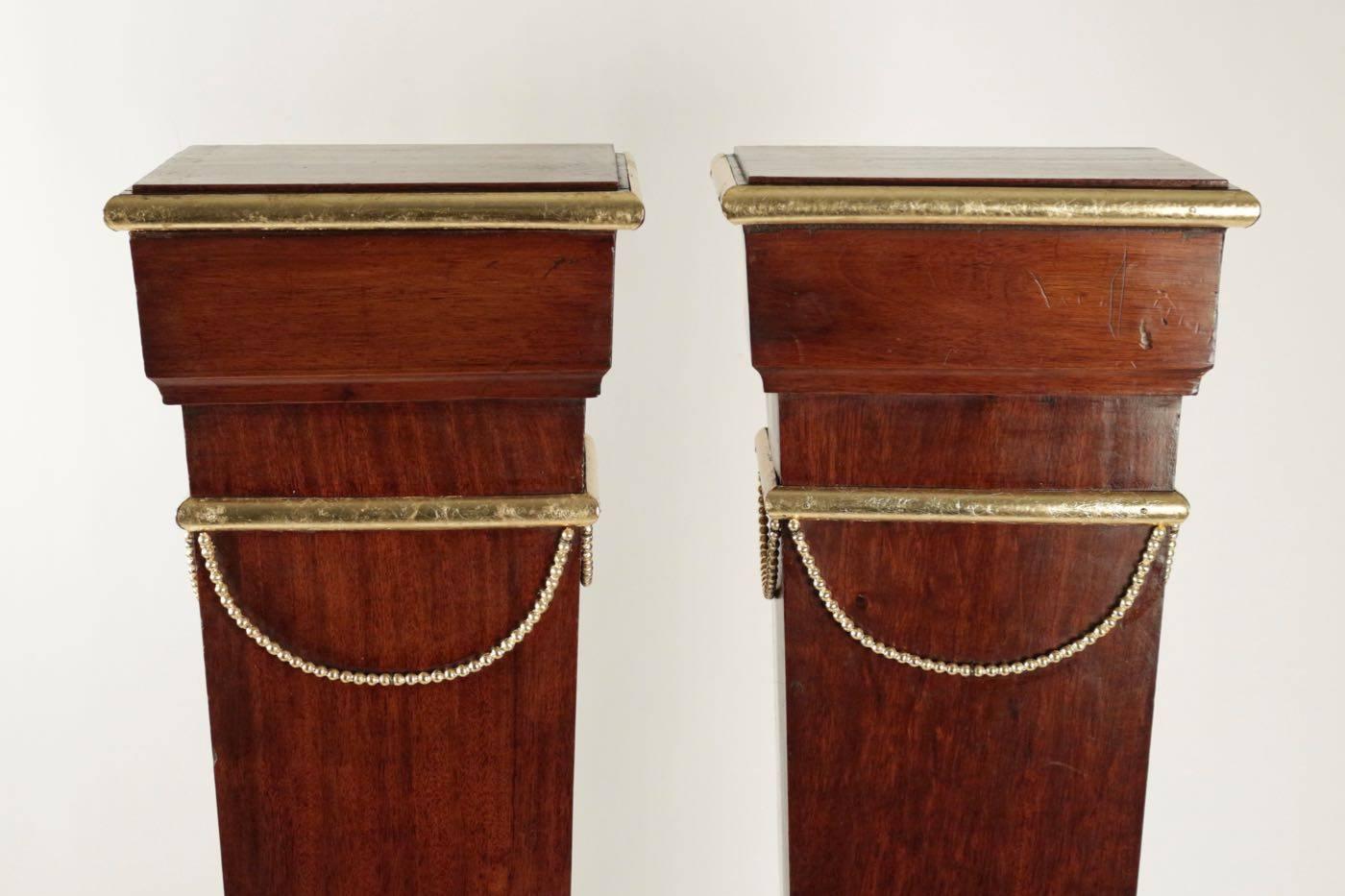 Pair of Sheaths, Consoles, Mahogany, Golden at the Gold Leaf, 19th Century In Good Condition For Sale In Saint-Ouen, FR