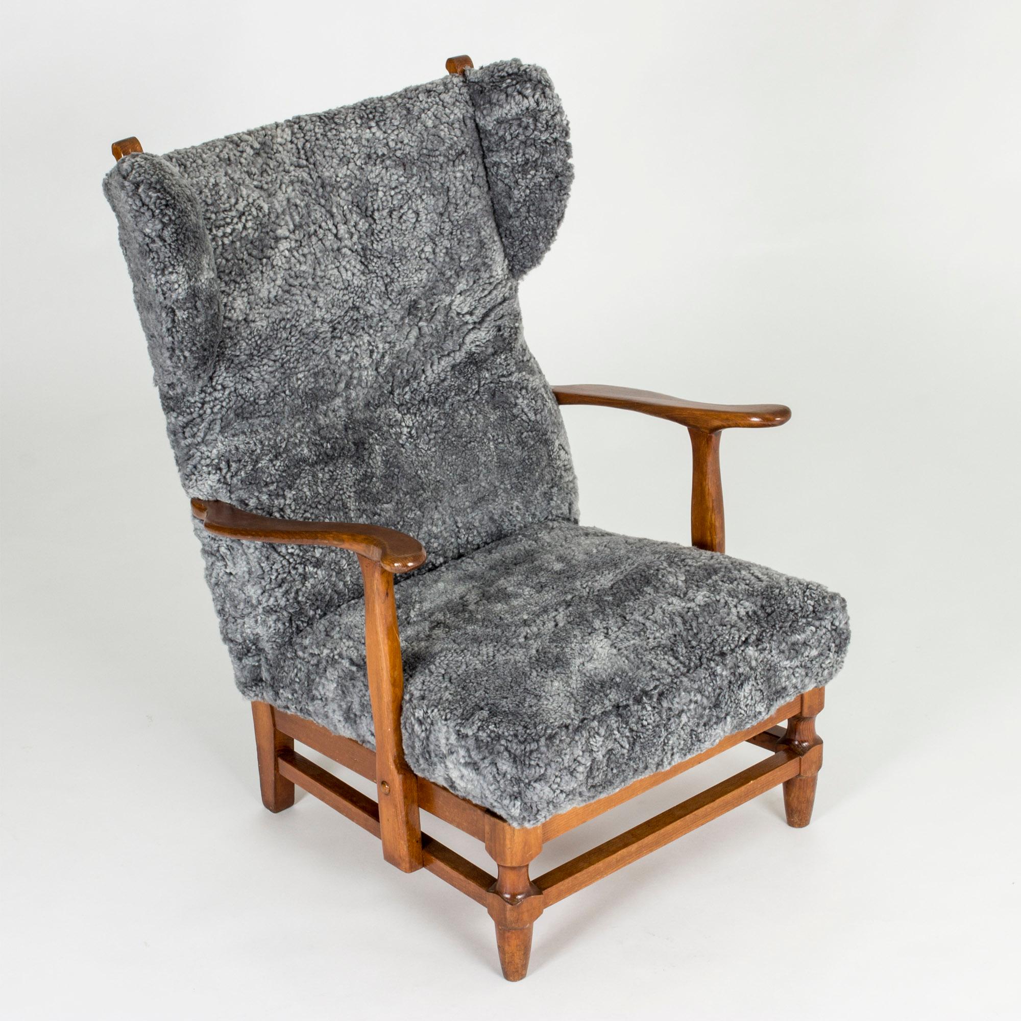 Mid-20th Century Pair of Sheepskin Lounge Chairs by Gunnar Göperts