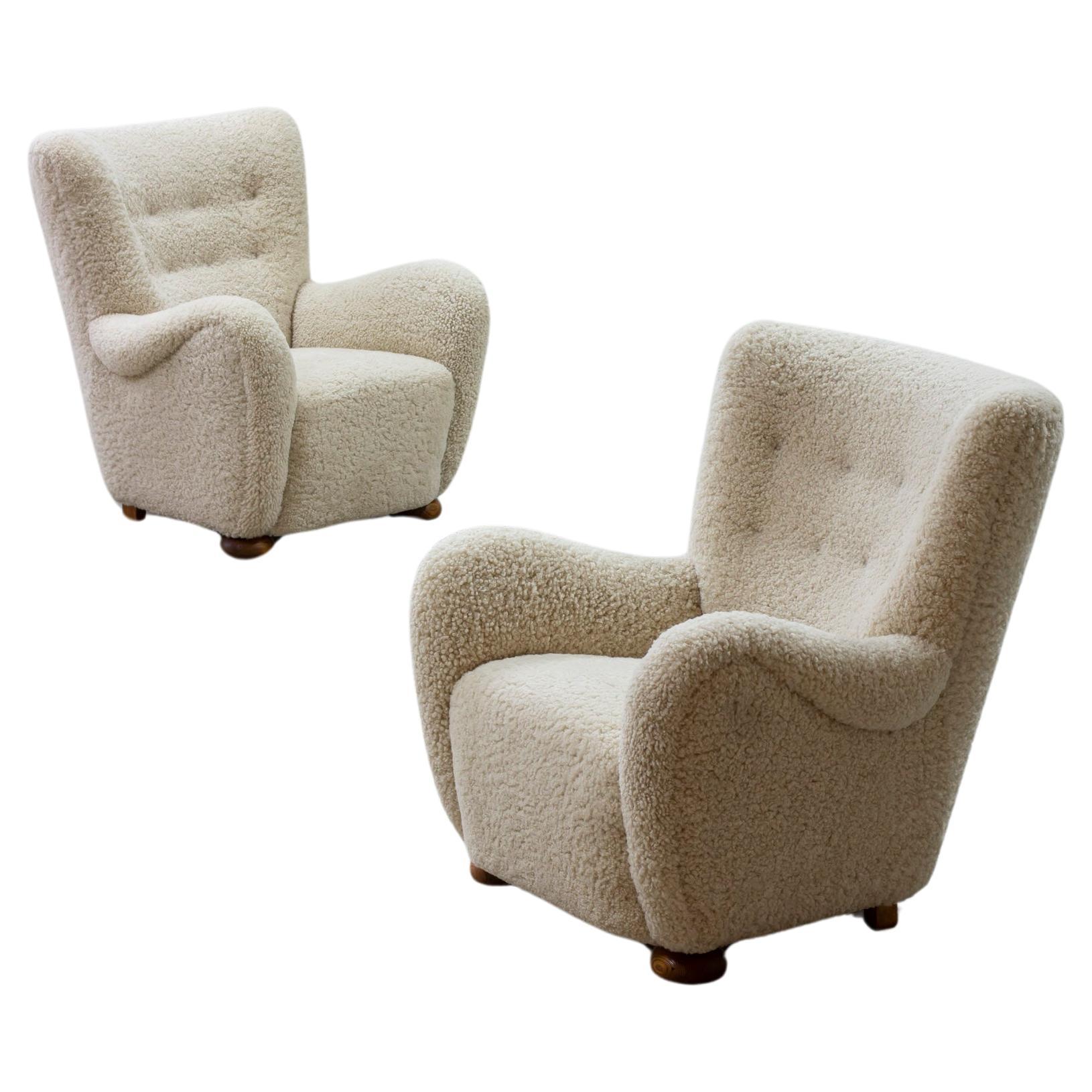 Pair of sheepskin lounge chairs in the manner of Märta Blomstedt, DENMARK, 1940S For Sale