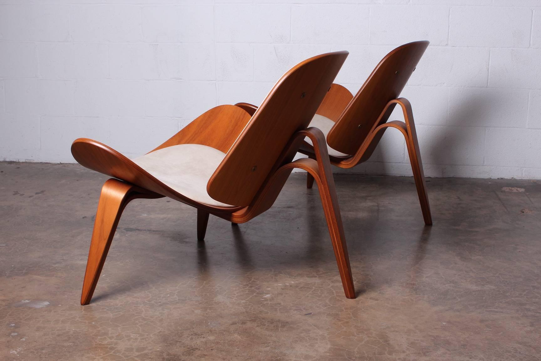 Pair of Shell Chairs by Hans Wegner 15