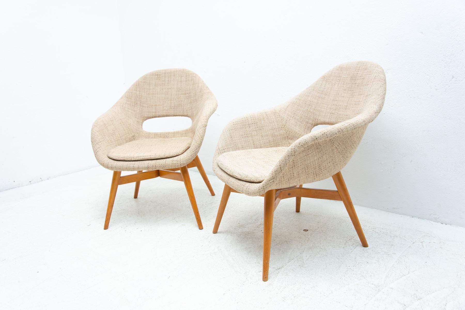 Fabric Pair of Shell Fiberglass Lounge Chairs by Miroslav Navrátil, Czechoslovakia 1960