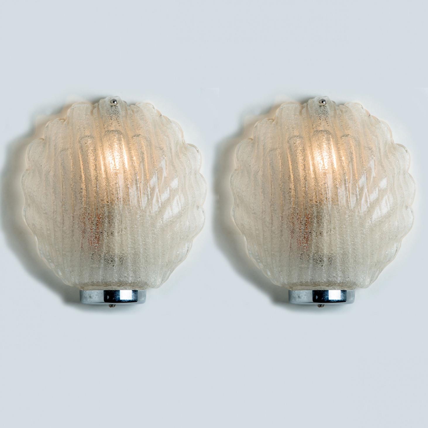 Pareja de apliques de cristal en forma de concha, Limburgo, Alemania en venta 4