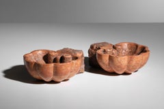 Pair of shell-shaped holy water fonts in red Verona marble