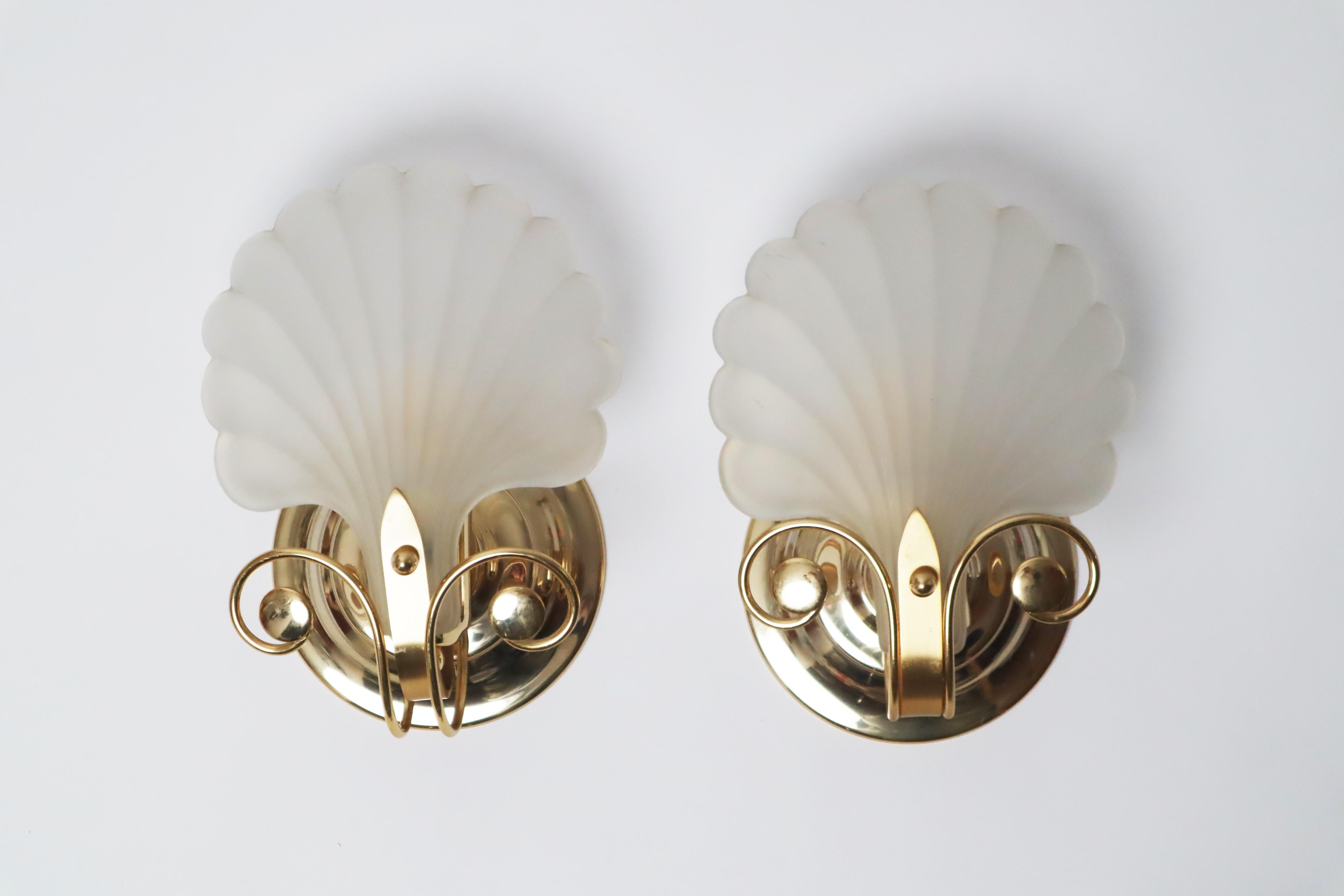 Coppia di lampade da parete a conchiglia di Deknudt, anni '80, Belgio. in vendita 6