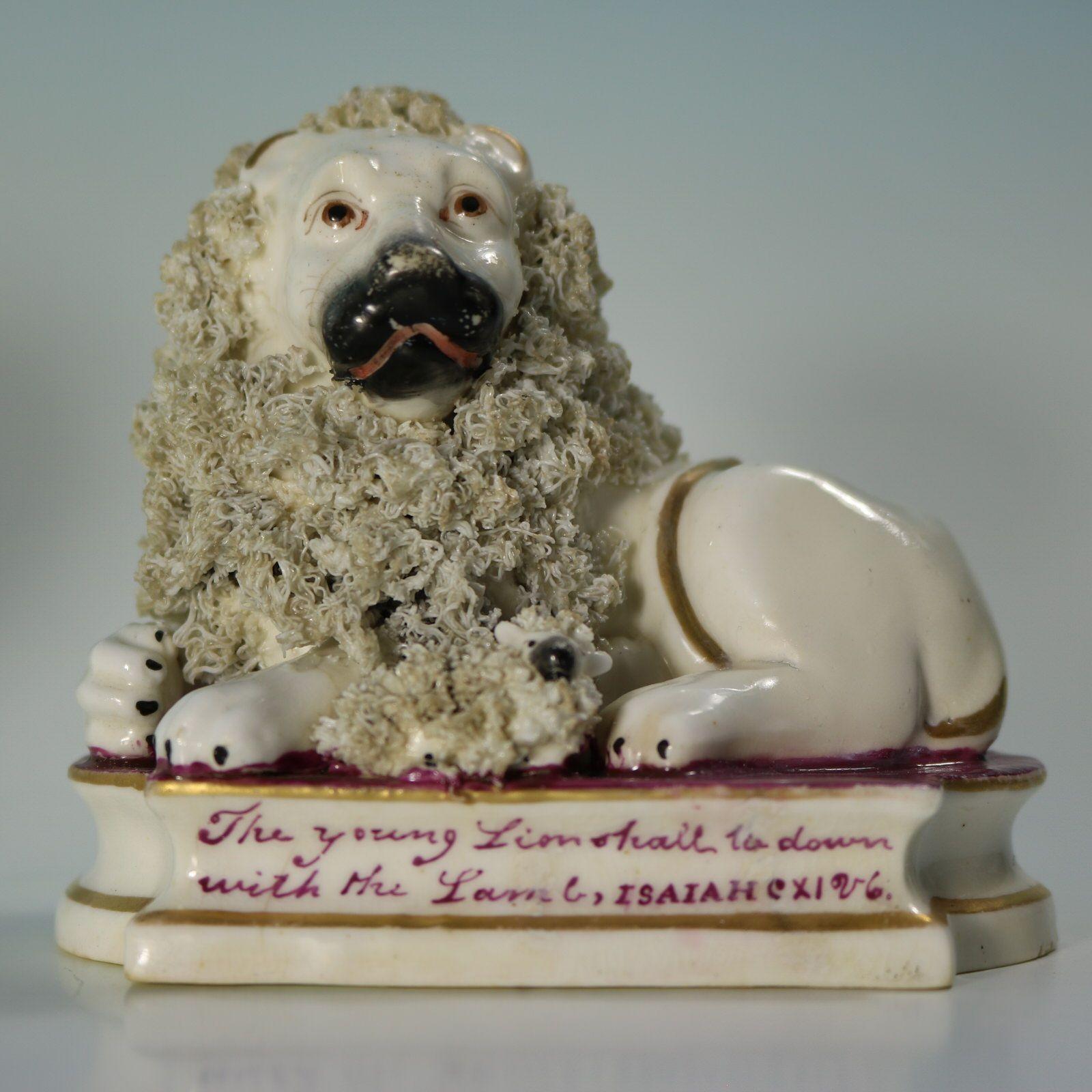 Coppia di figure di leoni e agnelli dello Staffordshire di Shelton in vendita 6