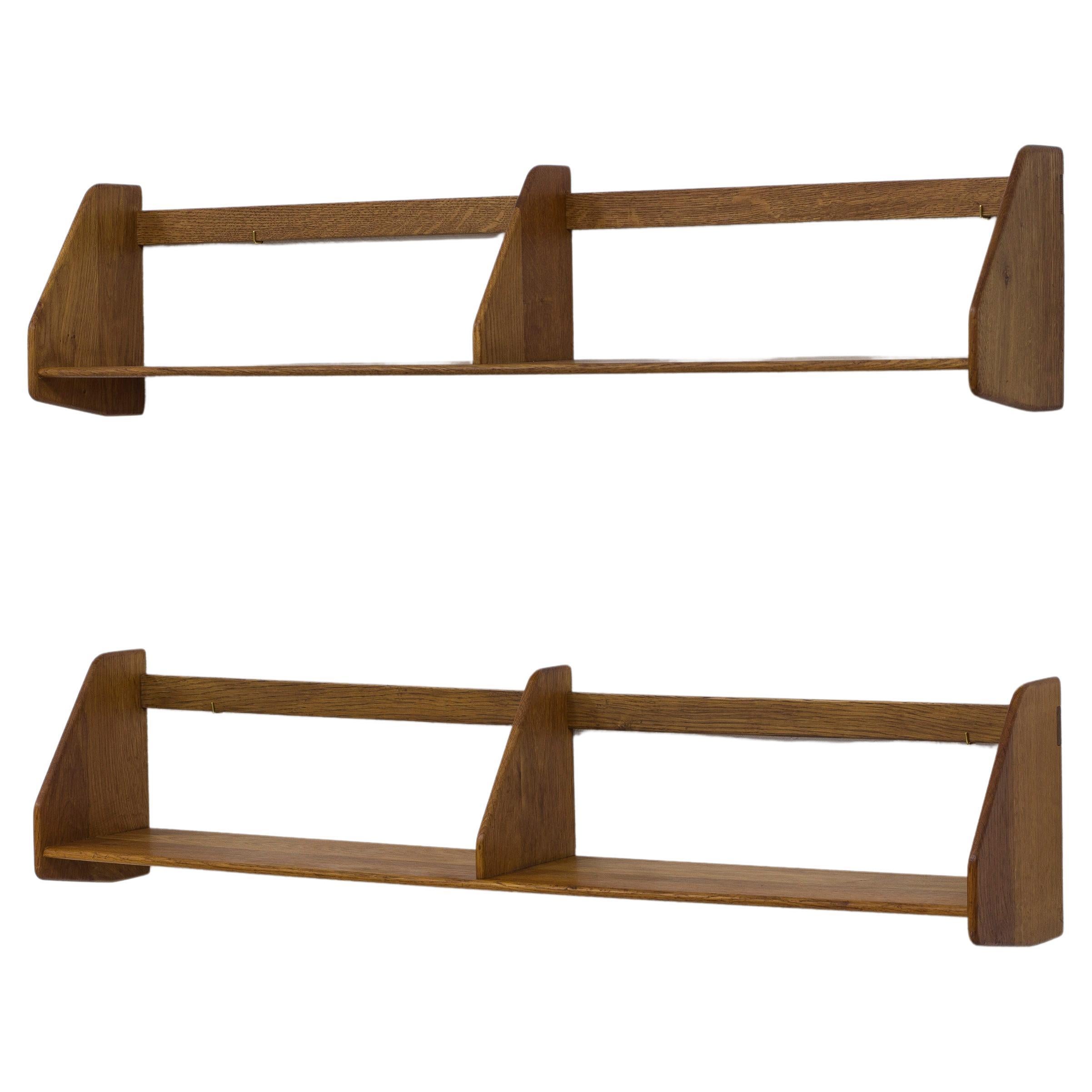 Pair of shelves in oak RY21 by Hans J. Wegner, Denmark, 1950s For Sale