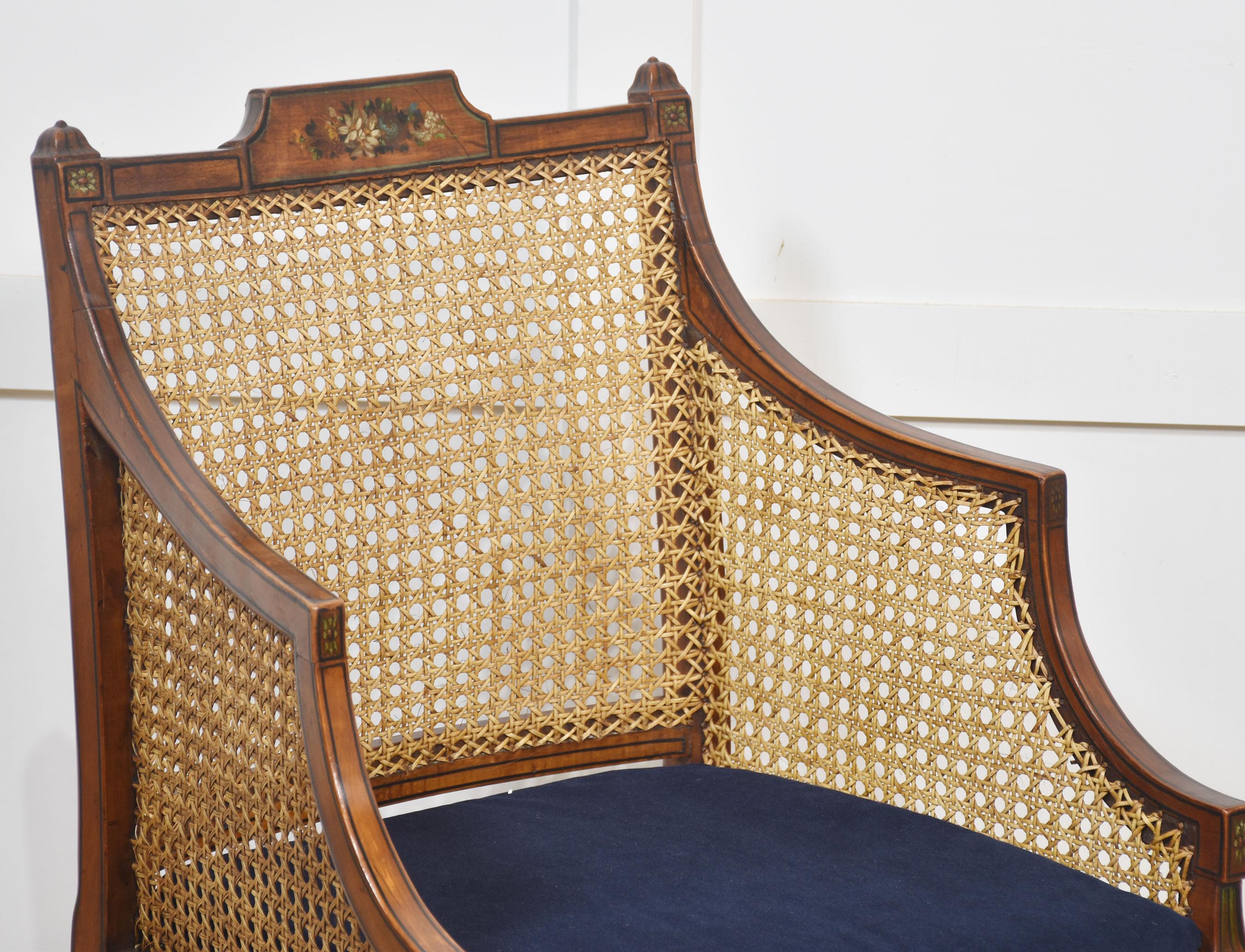 Paar Sessel aus Satinholz und Bergere im Sheraton-Revival-Stil (20. Jahrhundert) im Angebot