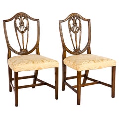 Retro Pair of Sheraton Style Bevan Funnel Reprodux Mahogany Dining Chairs