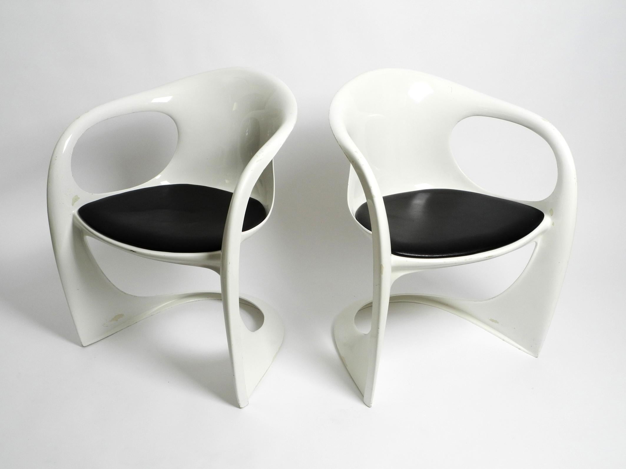 Paar glänzende Casalino-Sessel von Casala, Modell 2007/2008, vom Januar 1974 (Deutsch) im Angebot