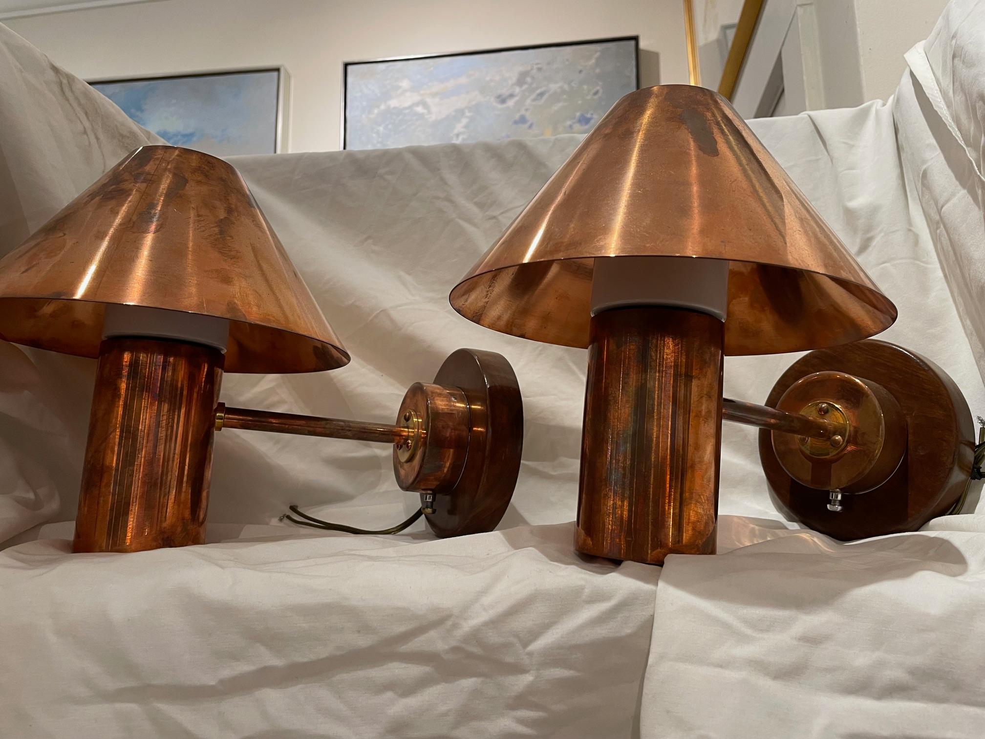 Mid-Century Modern Pair of Ship's Copper Bunk Wall Lights, 1970's For Sale
