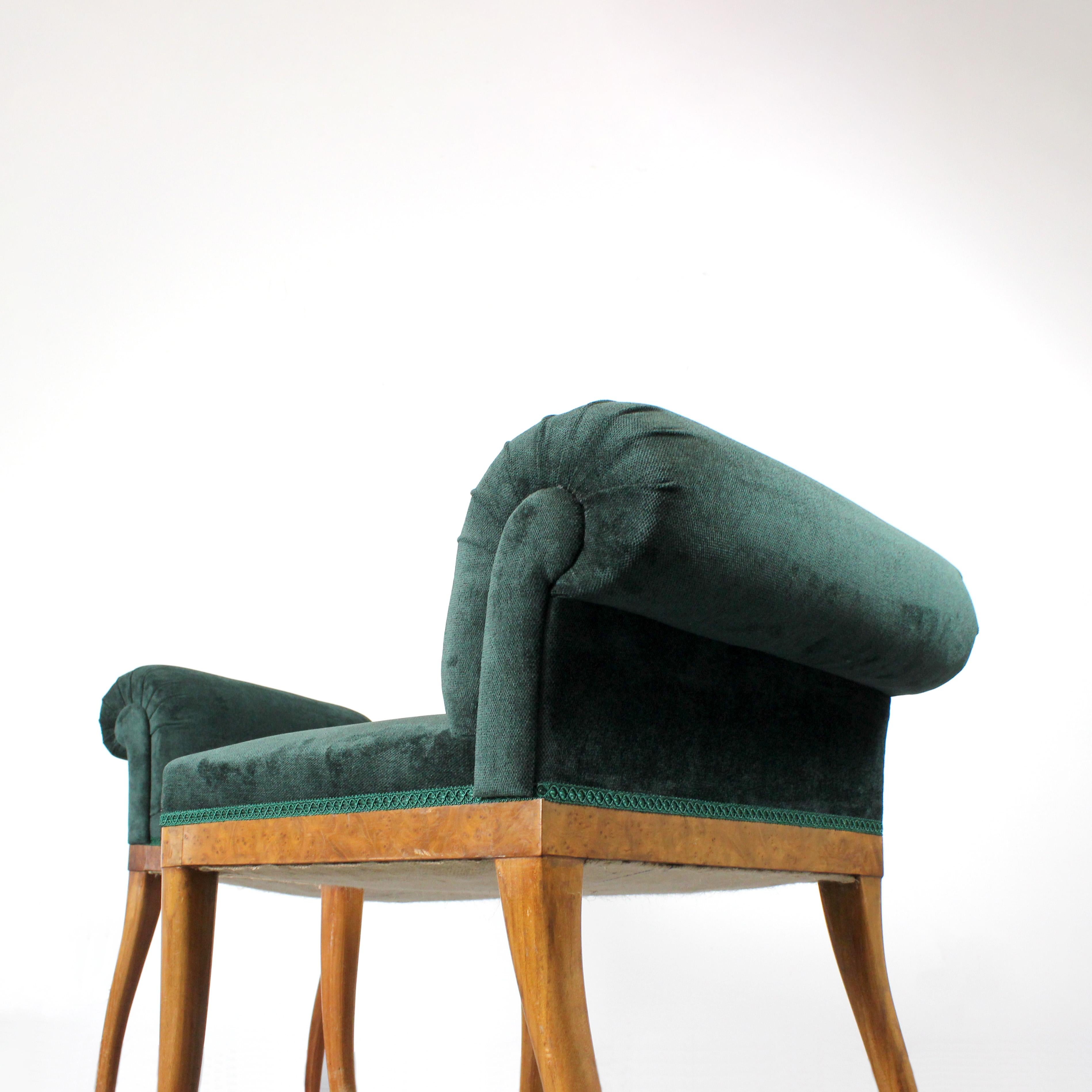 Pair of shoe racks with a root wood frame and green chenille upholstery For Sale 3