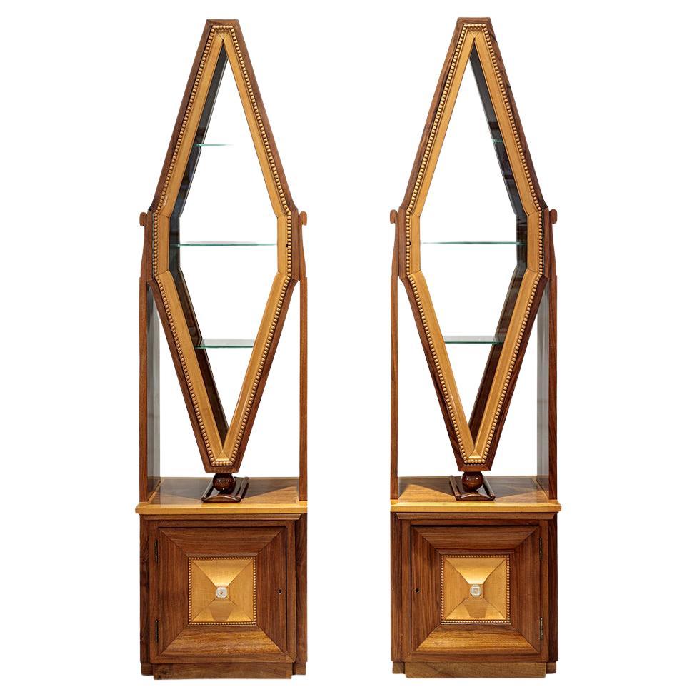 Pair of Showcases Bruno Paul Austrian Jugendstil Wood Walnut Maple, circa 1905 For Sale