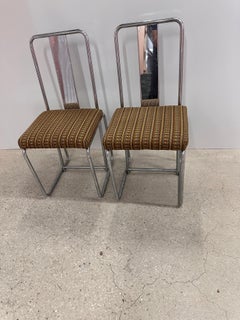 Paire de chaises d'appoint de François Arnal pour l'Atelier A