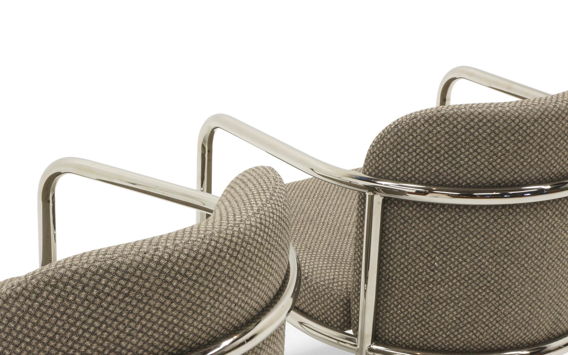 Pair of Side Chairs in Milo Baughman Style, Rounded Tubular Chrome Frames 2