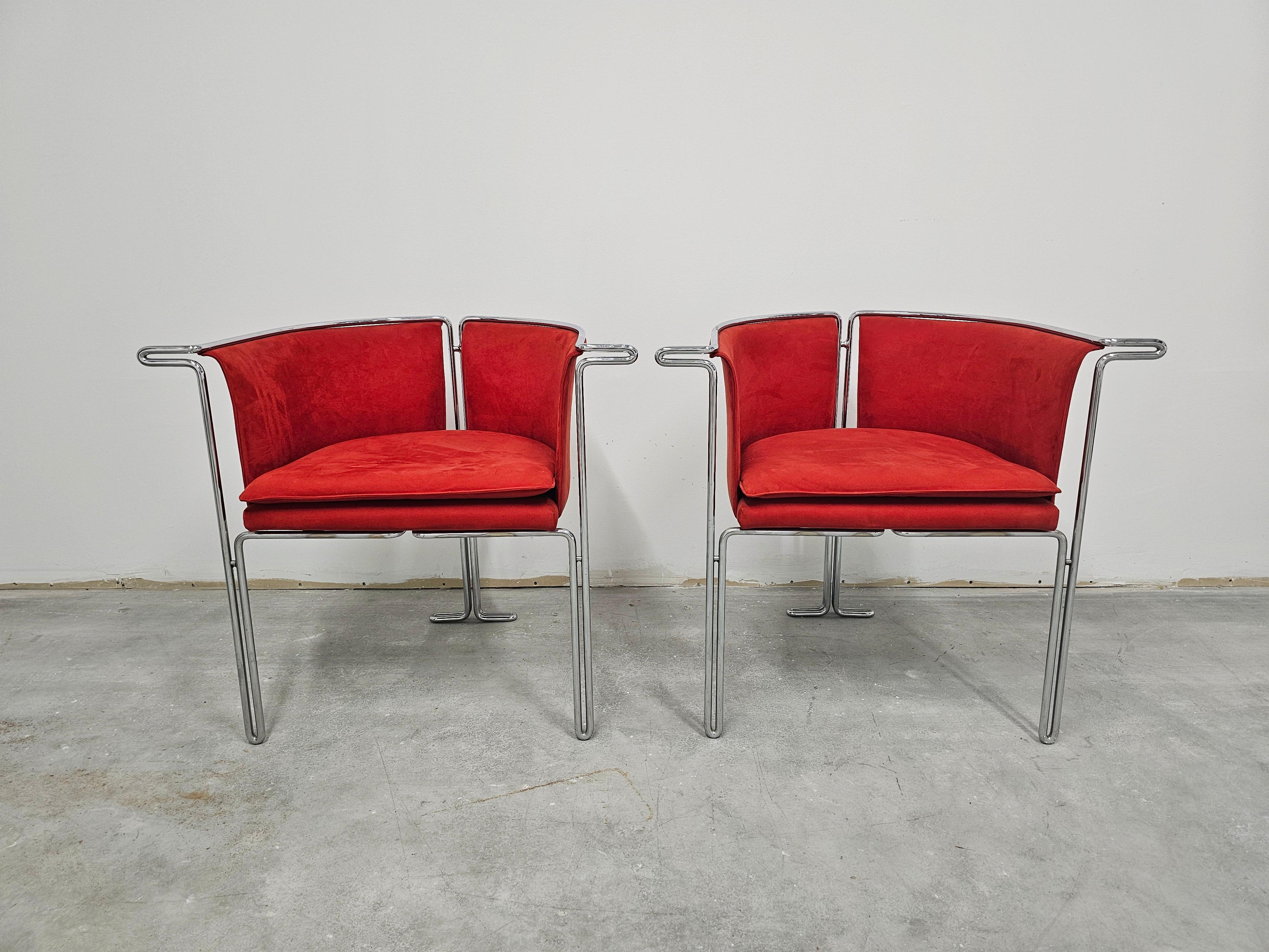 Mid-Century Modern Pair of Side Chairs from Entelechy Series by John Portman for Saporiti For Sale