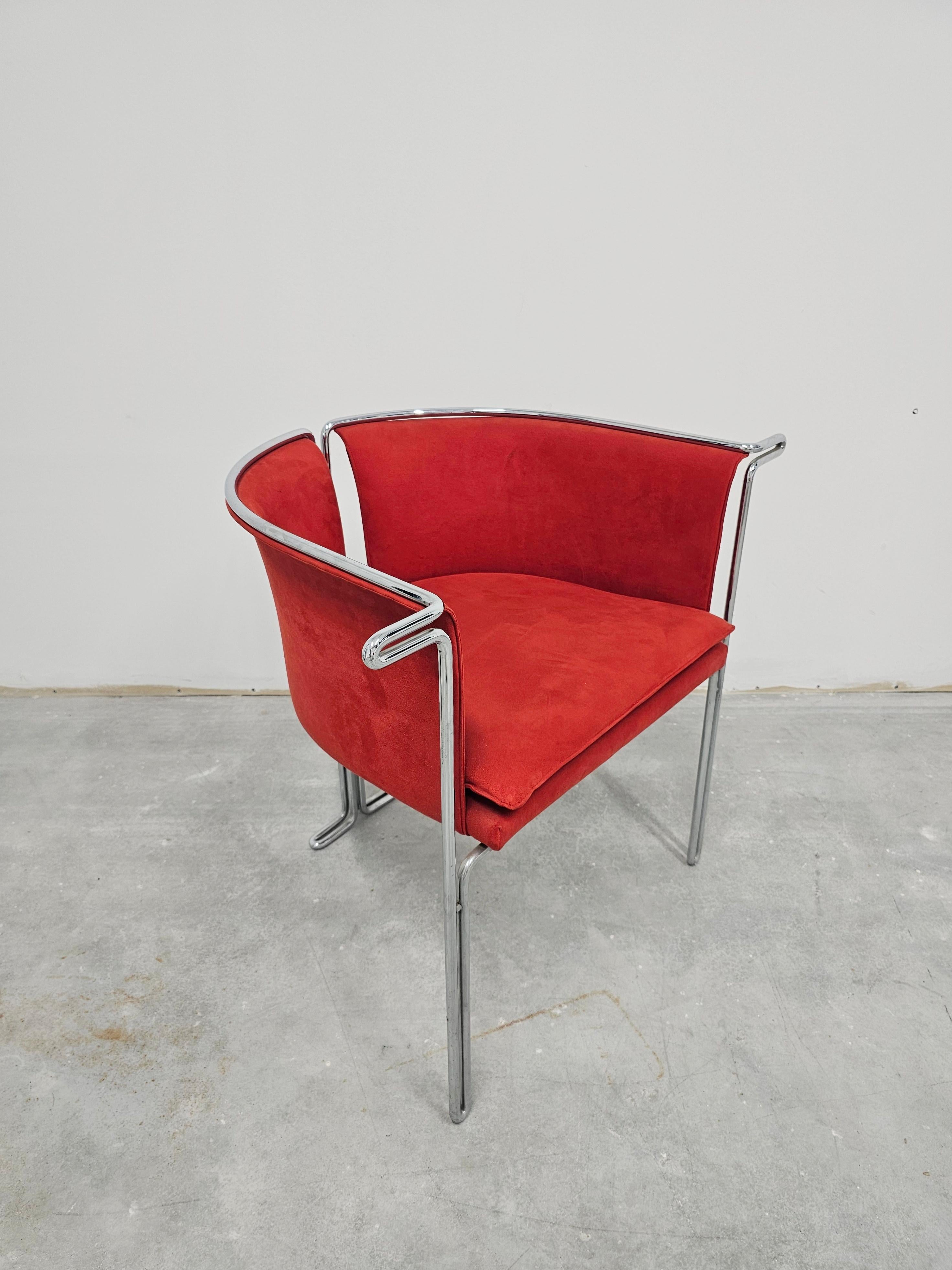 Pair of Side Chairs from Entelechy Series by John Portman for Saporiti For Sale 1