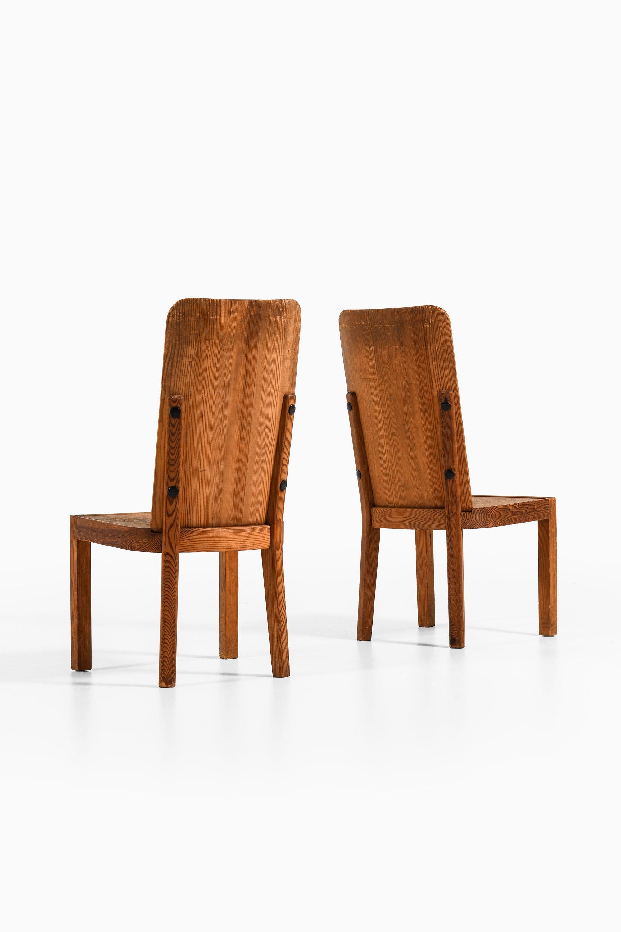 Scandinave moderne Paire de chaises d'appoint modèle Lovö par Axel Einar Hjorth, 1932, Nordiska Kompaniet en vente