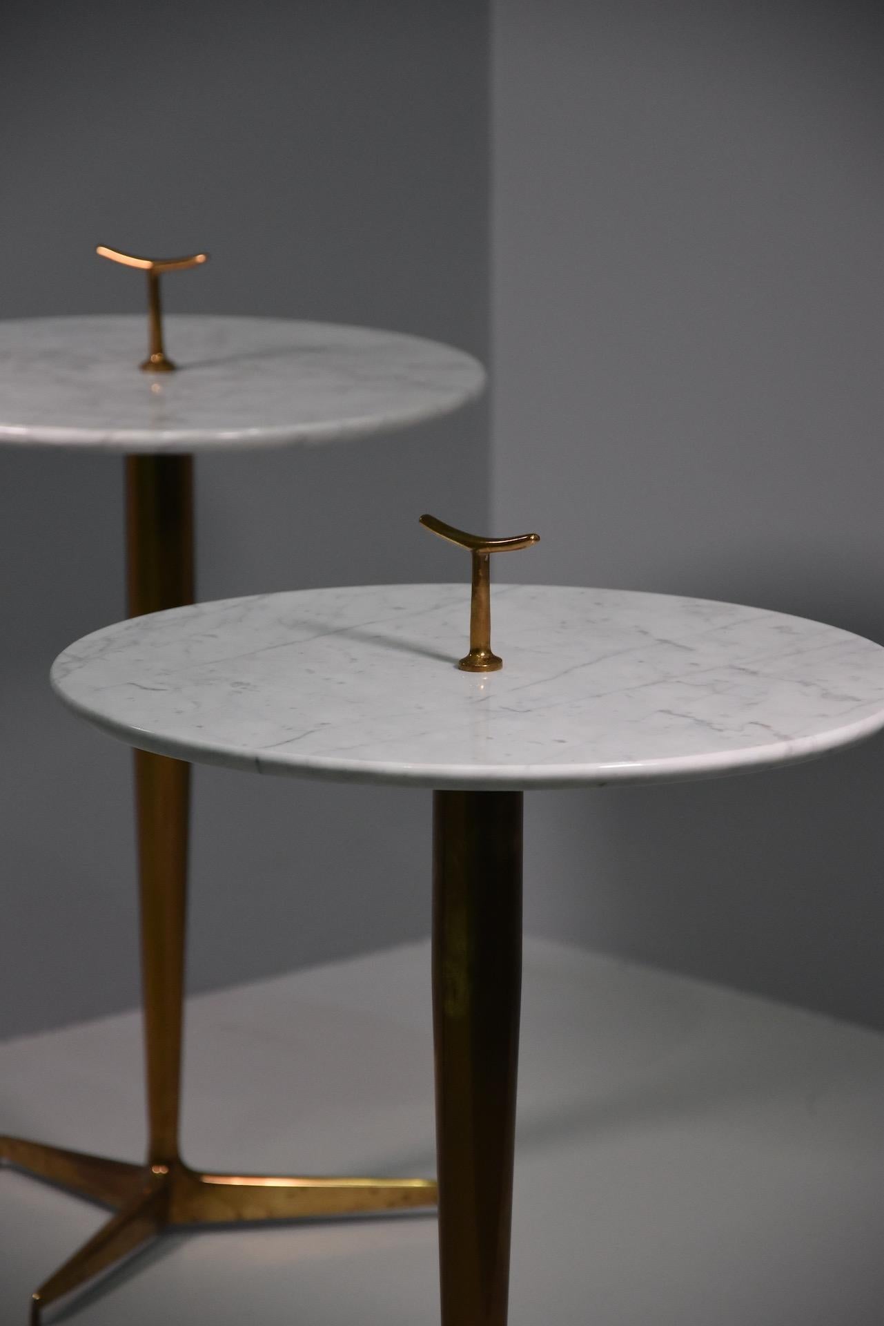 Pair of Side Coffee Table in Brass by Osvaldo Borsani, 1950 8