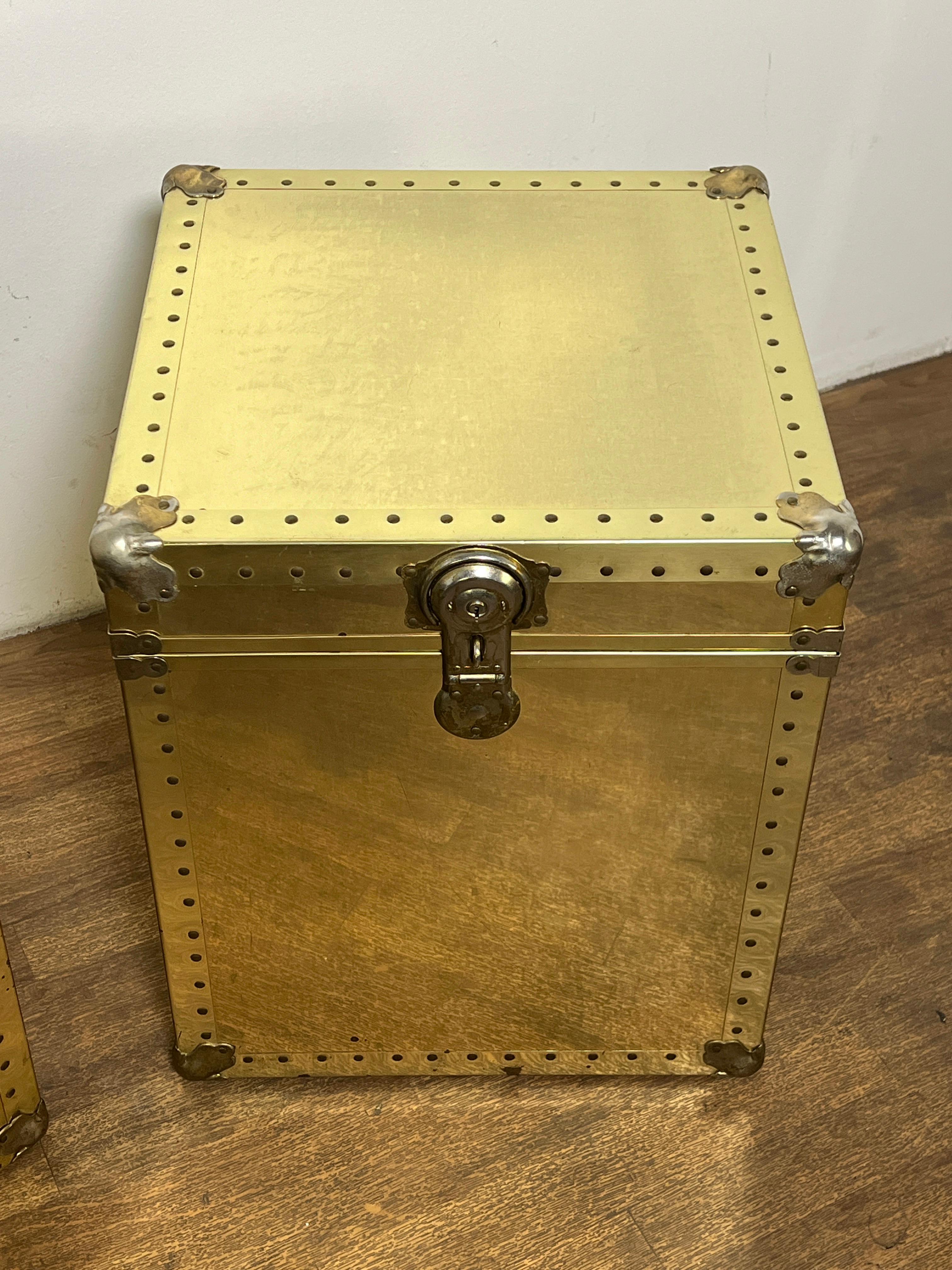 Mid-Century Modern Pair of Side Table Brass Clad Trunks In The Style Of  Sarreid Circa 1970s For Sale