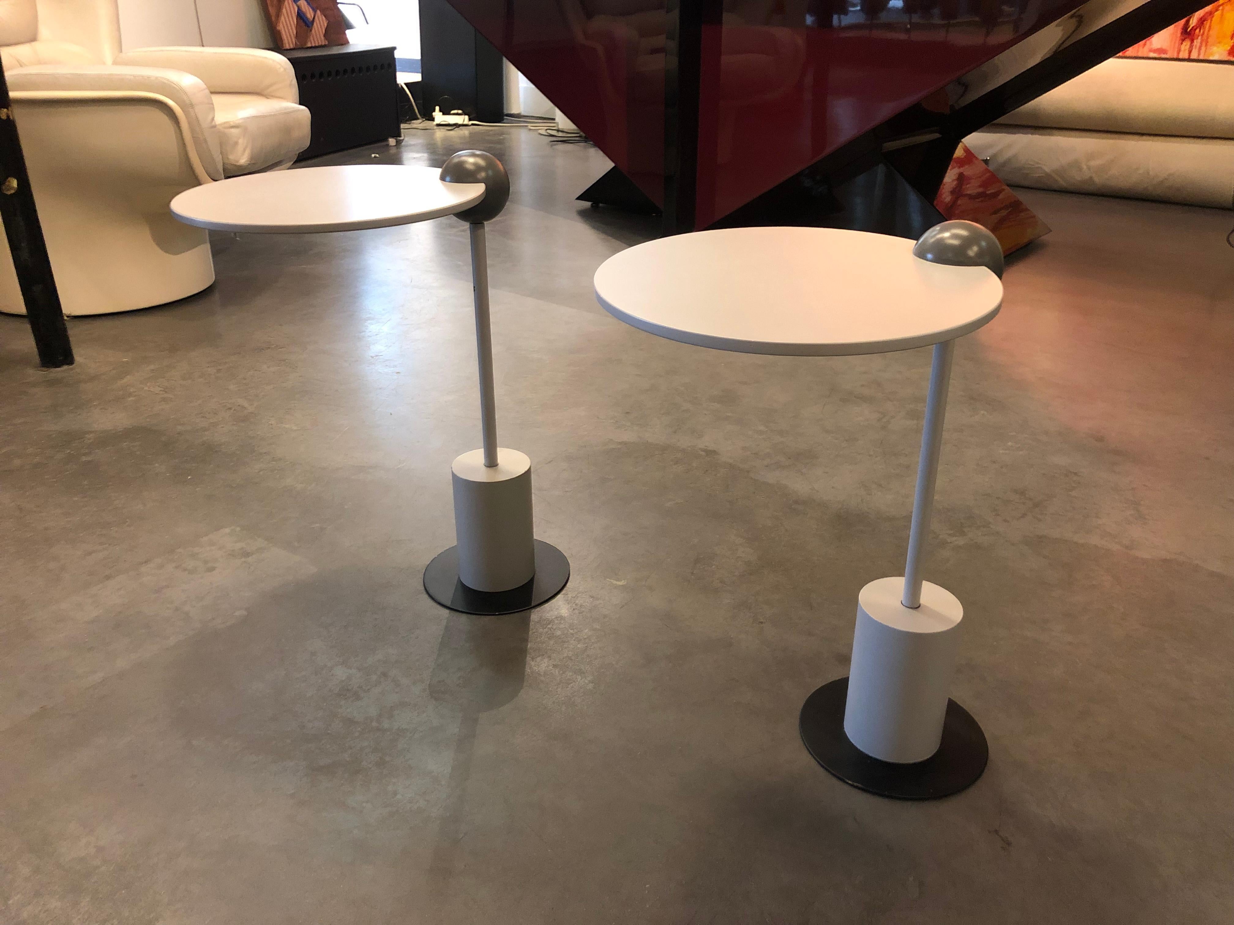 Pair of side tables by Edward Geluk for Arco in 1984
Designed in Memphis style or Post modernism .
Very practical they can be mixed with all style of mid modern century furniture.