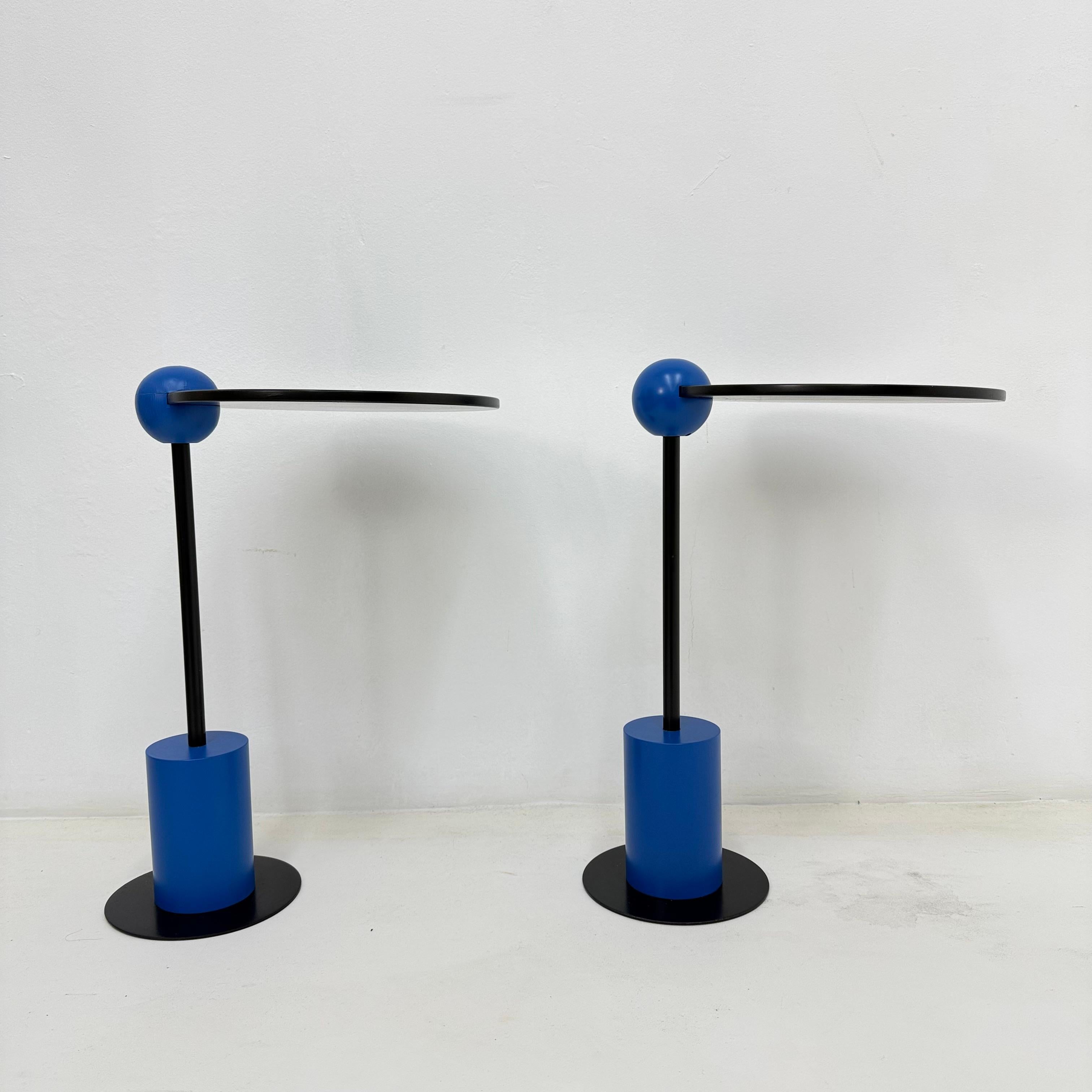 Paar Beistelltische Edward Geluk für Arco - 1980er Jahre 'Piccolo' postmodern Memphis im Angebot 8