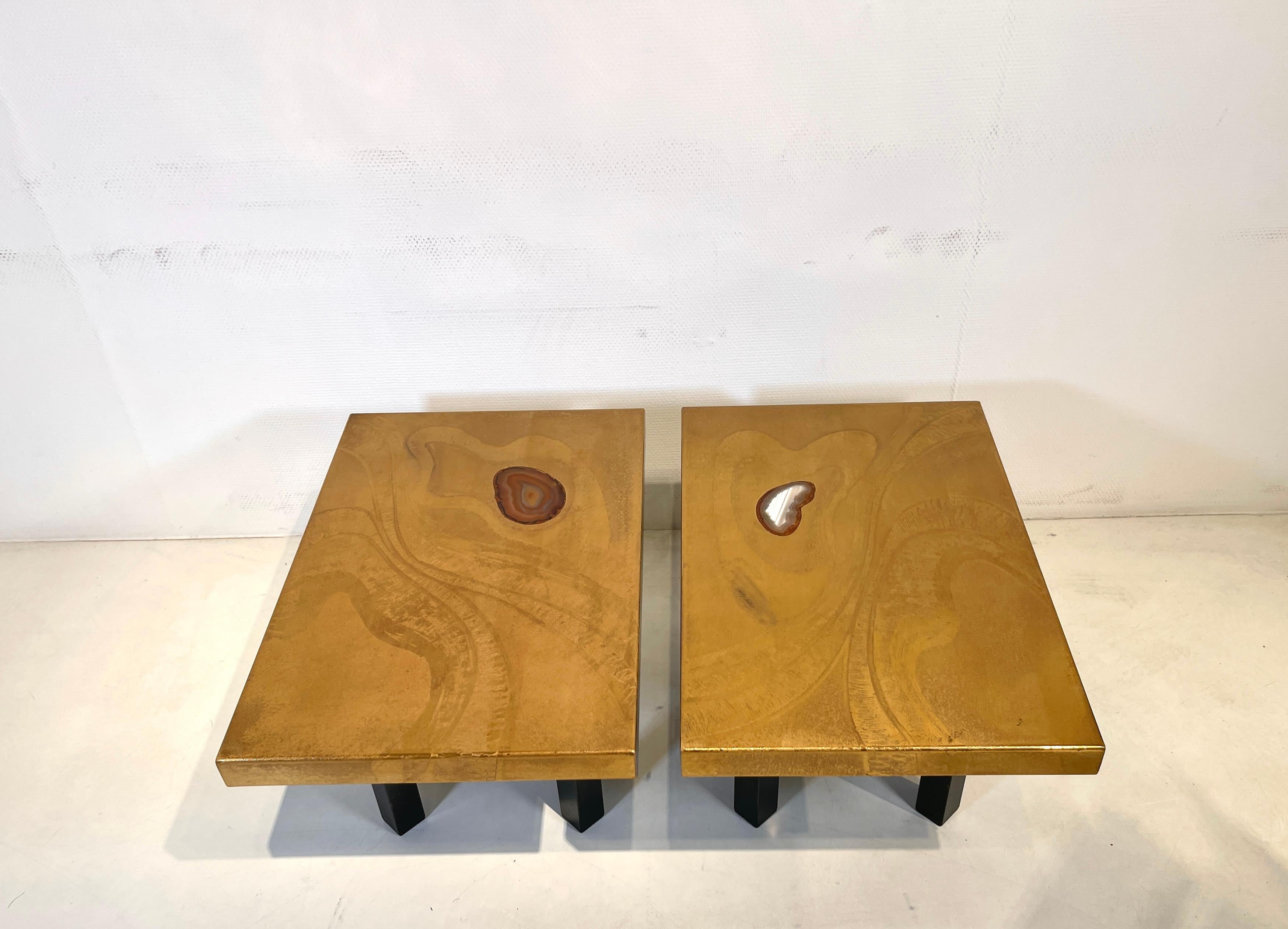 Pair of Side Table Etched Brass Inlay Agate by Willy Daro In Excellent Condition For Sale In Brussels, BE