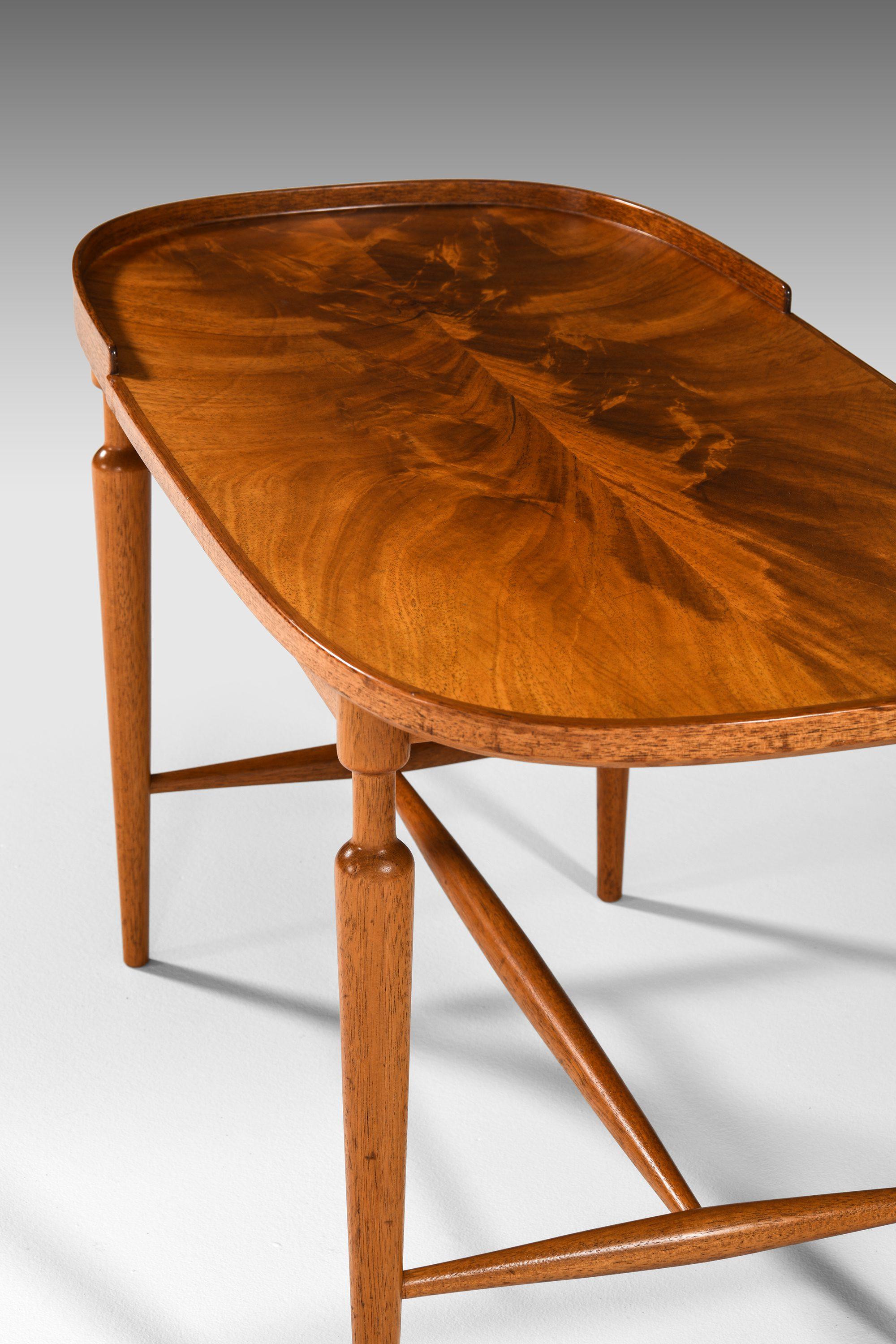 Pair of Side Table in Mahogany by Josef Frank, 1939 For Sale 1
